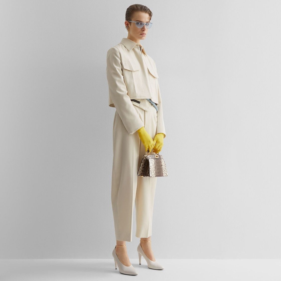 Fendi o1loc1c0426 Blouson in Beige Size L / US 10 / IT 46 - 4 Thumbnail