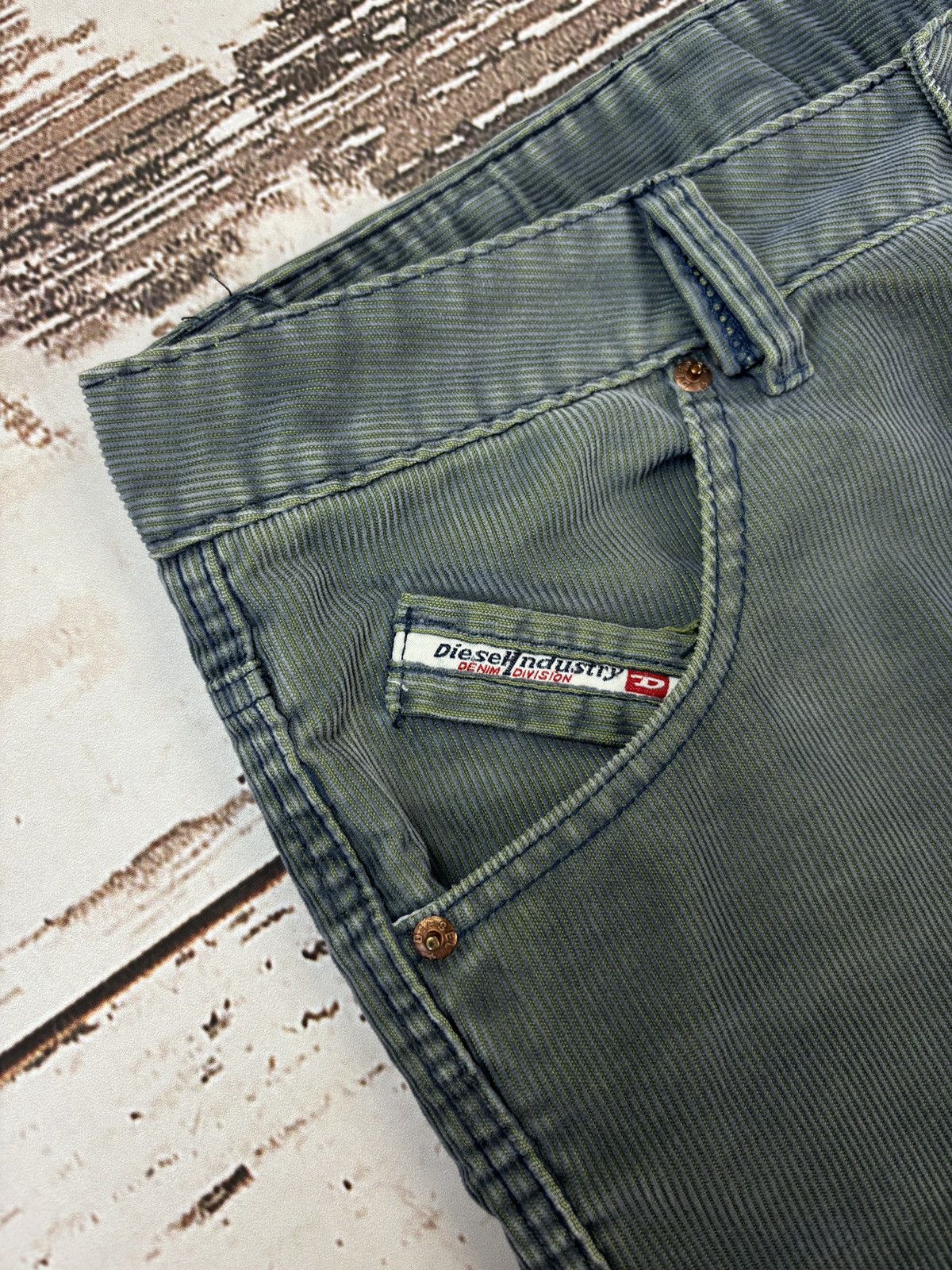 Diesel Diesel Avant Garde Vintage Corduroy Pants Size US 34 / EU 50 - 4 Thumbnail