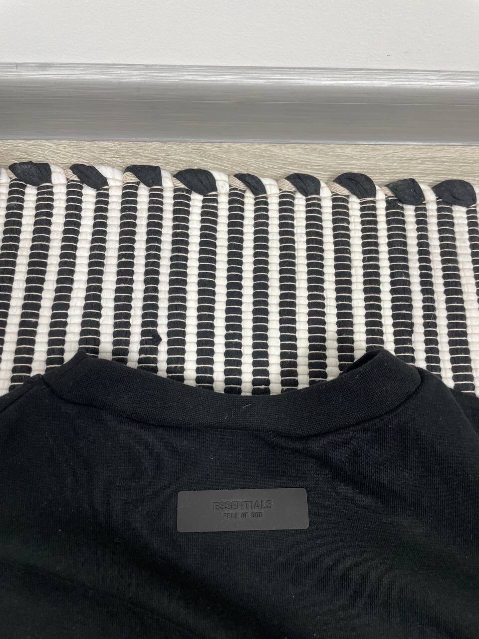 Fear of God Essentials Fear Of God Oversized Sun Faded Tee T-Shirt Y2K Size US M / EU 48-50 / 2 - 4 Thumbnail