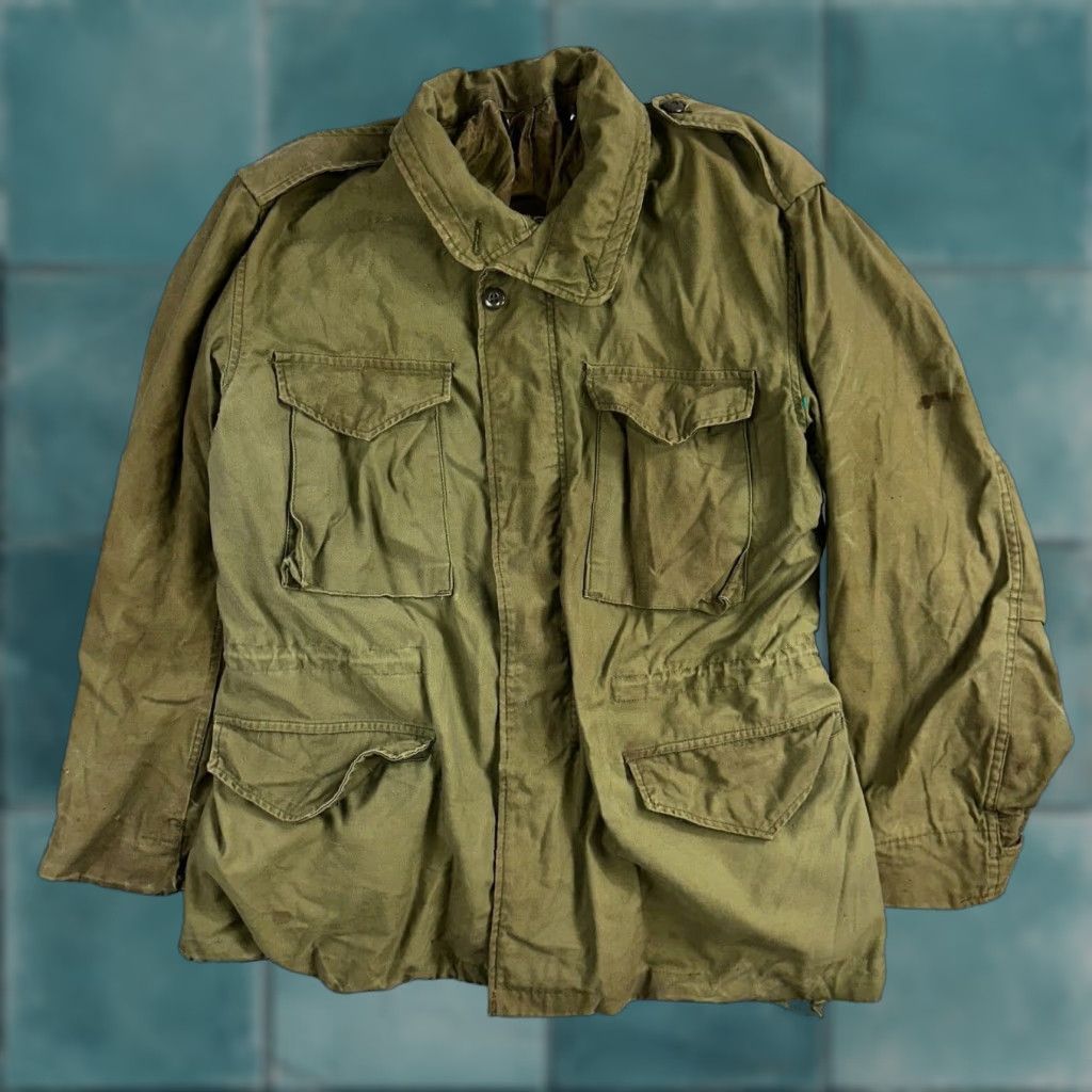 Vintage VTG U.S. Army M-65 Field Jacket Coat Green Nylon Mid-Length Zip Snap Hooded All Seasons Pockets Vietnam 70s Mens M Size US M / EU 48-50 / 2 - 1 Thumbnail