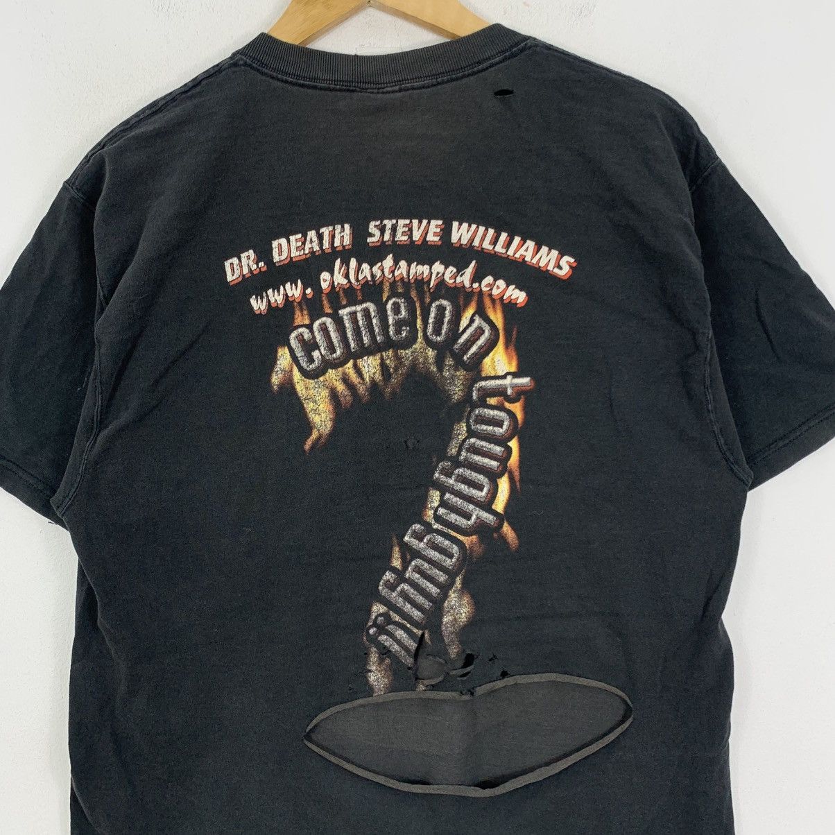 Vintage Vintage 90s Dr DEATH STEVE WILLIAMS Wwe Wrestling Tshirt Size US L / EU 52-54 / 3 - 4 Thumbnail