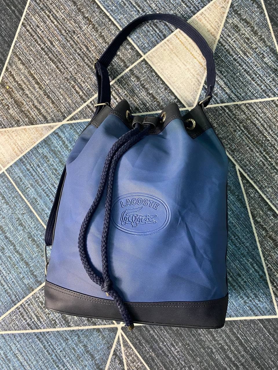 Lacoste × Vintage Vintage Lacoste Bucket Bag Size ONE SIZE - 1 Thumbnail