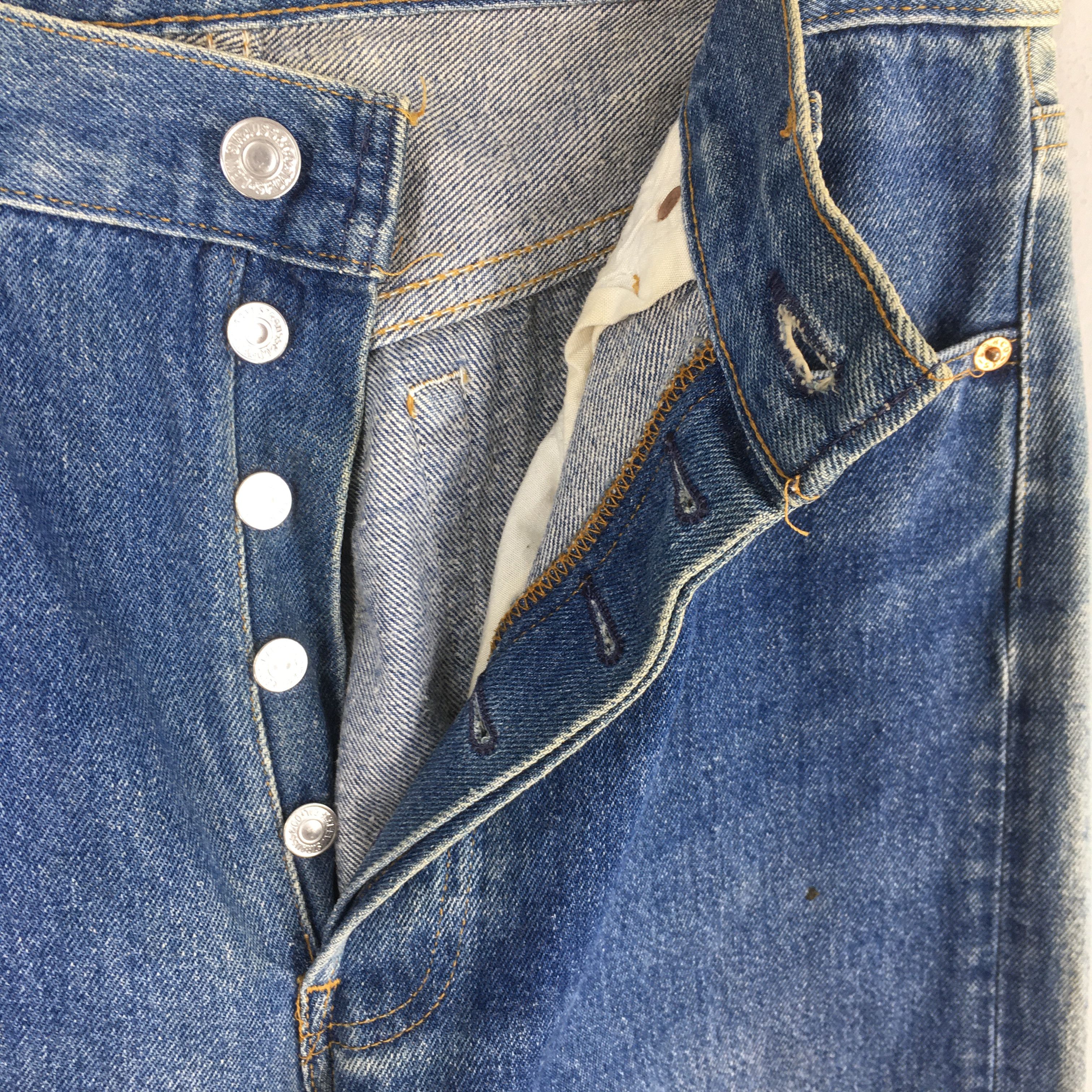 Levi's Size 30x31 Vintage 90s Levi's 501 Faded Blue Jeans S268 Size US 30 / EU 46 - 6 Thumbnail