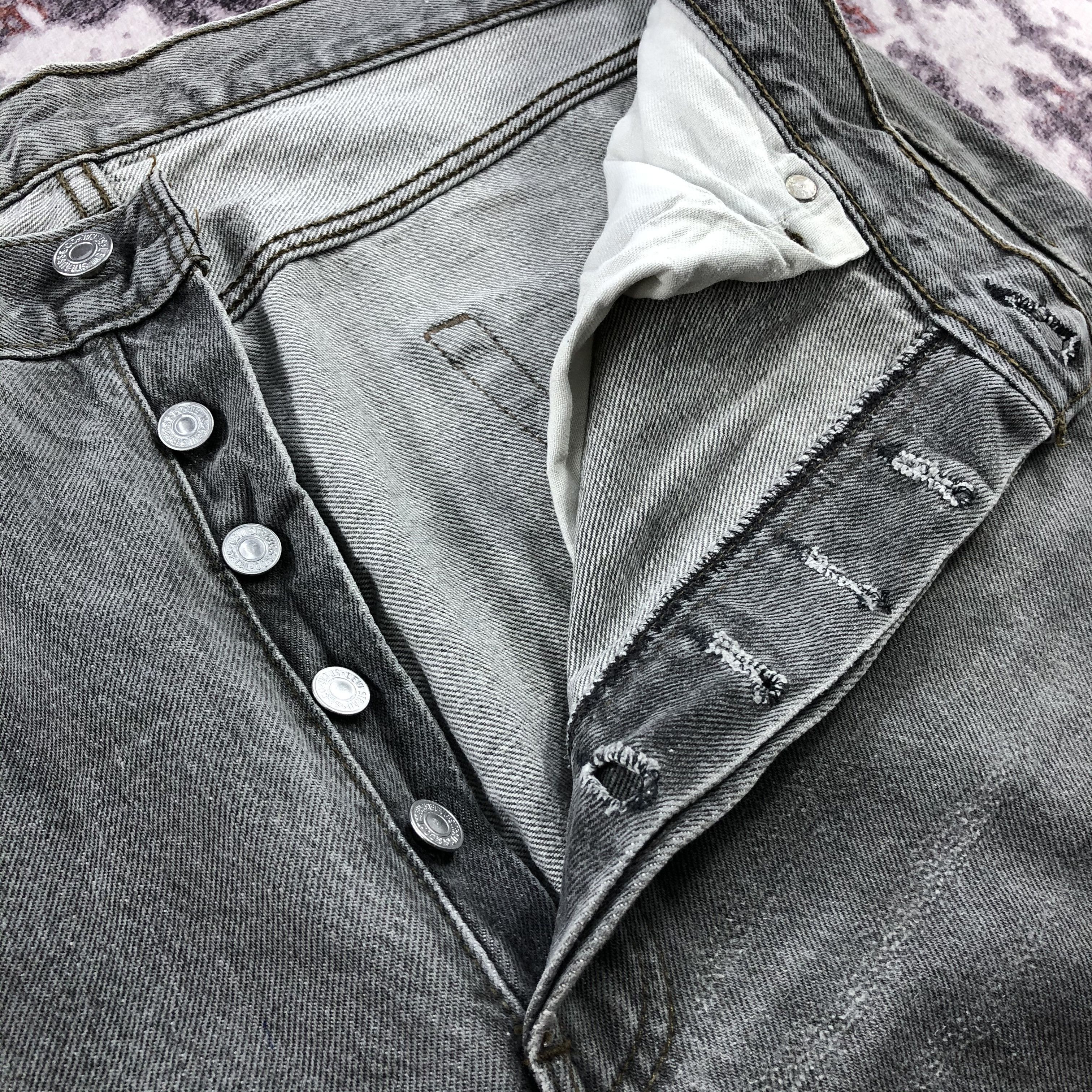 Levi's × Vintage Vintage 90s Faded Black Levis 501 Jeans-JM2394 Size US 37 - 13 Thumbnail