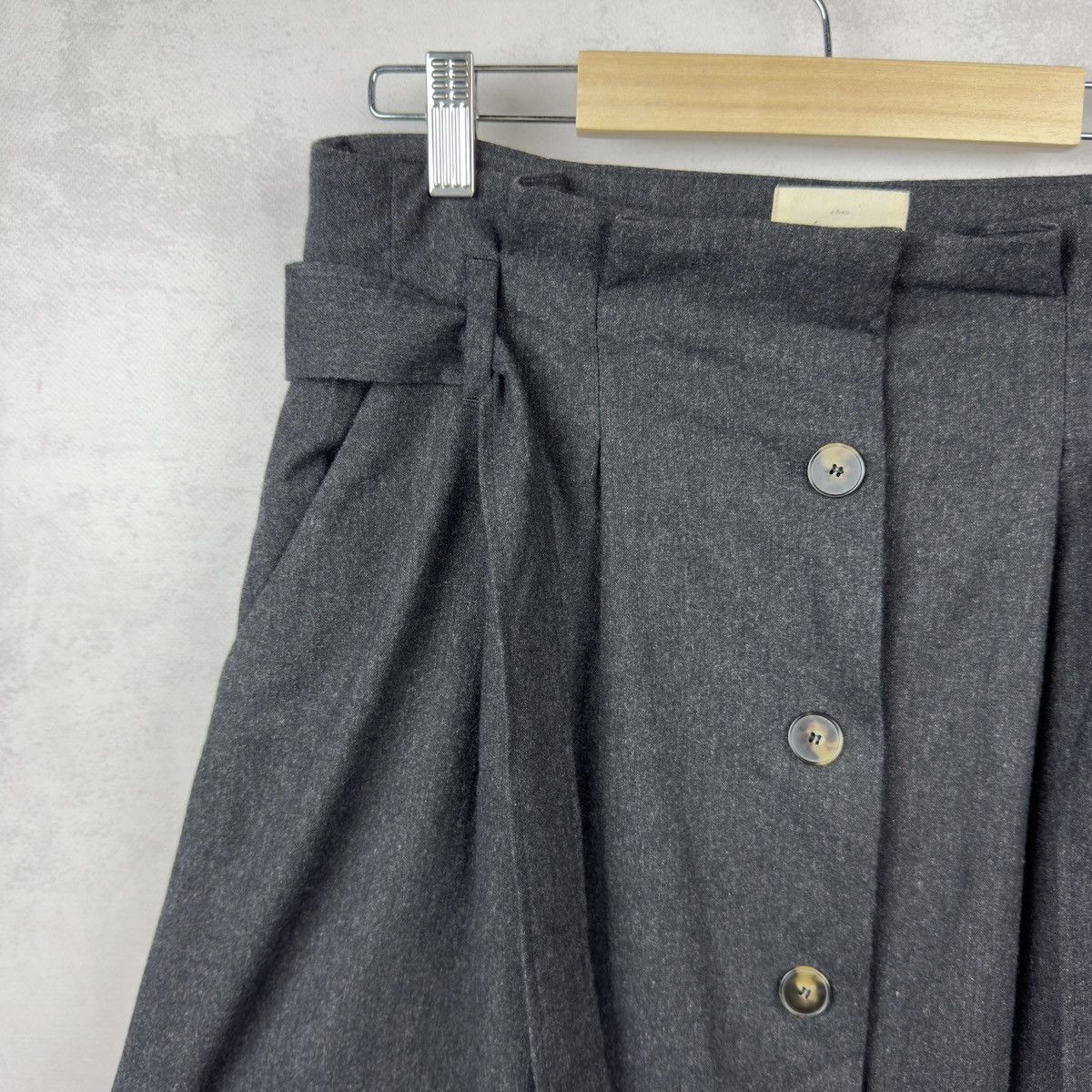 Sezane Sezane Mid-Length Wool Viscose Poly Belted Skirt Size 40 Size 28" / US 6 / IT 42 - 8 Thumbnail