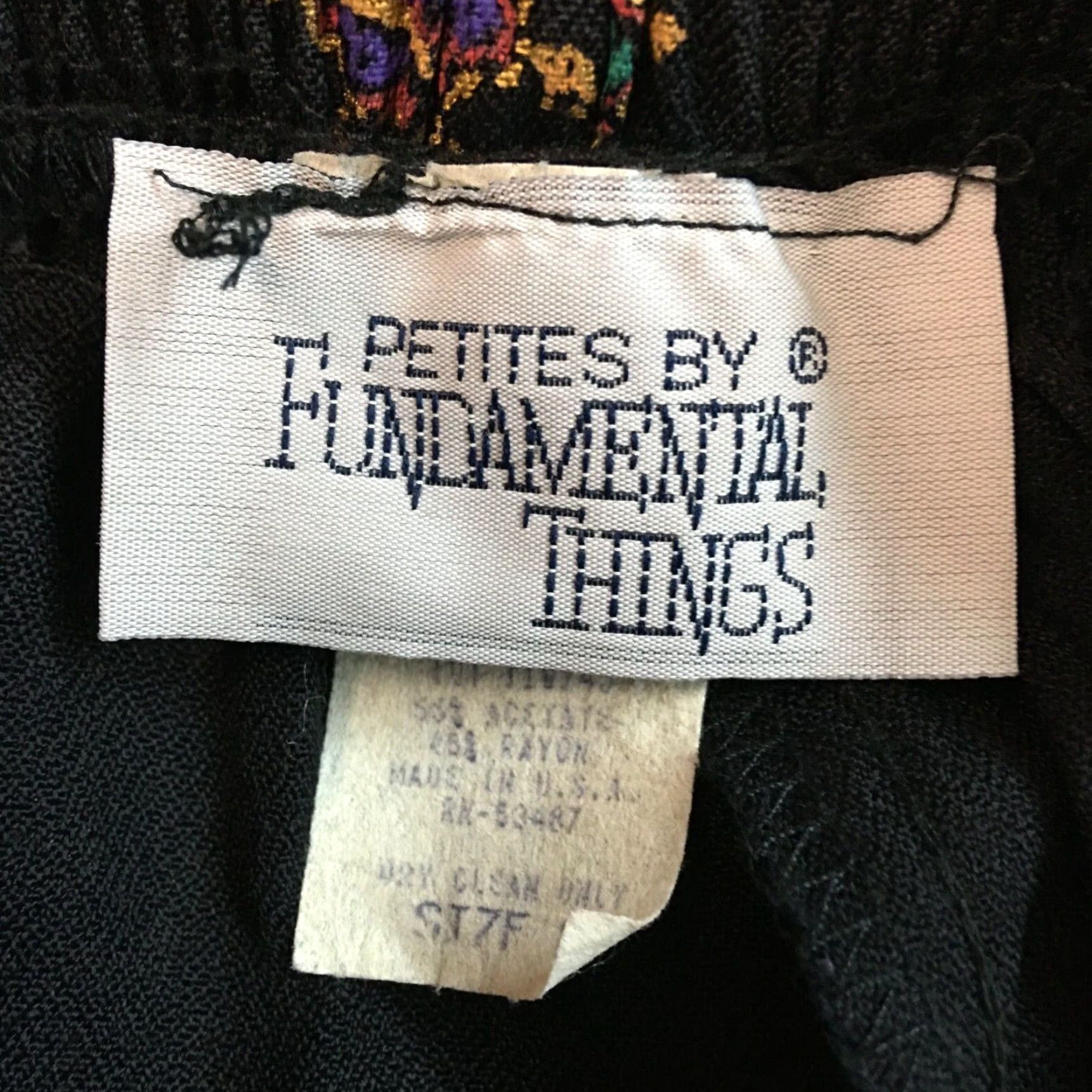 Vintage VINTAGE Fundamental Things Pant Womens Petite 8P Black Pleated Casual 28in Inseam Womens Size 26" / US 2 / IT 38 - 6 Thumbnail