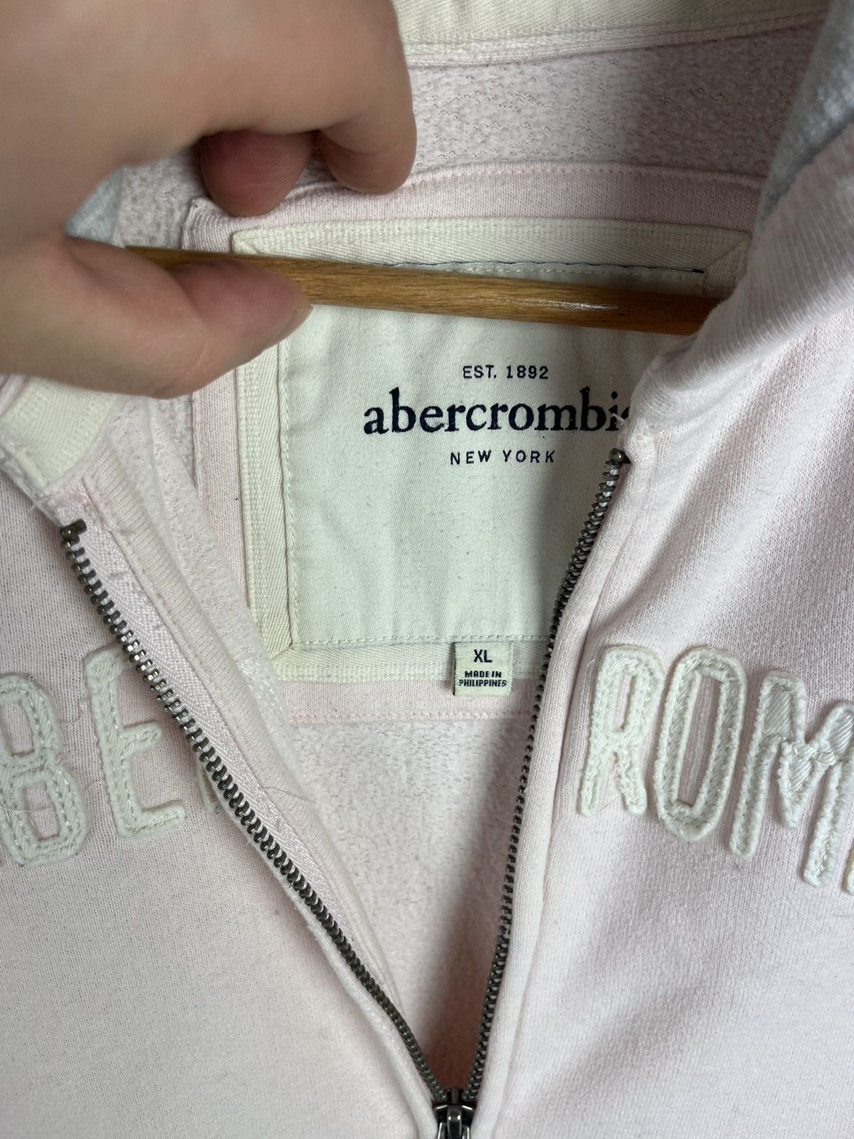 Abercrombie & Fitch Abercrombie & Fitch Y2K Muscle Women's Zip Up Hoodie White Size XL / US 12-14 / IT 48-50 - 8 Thumbnail