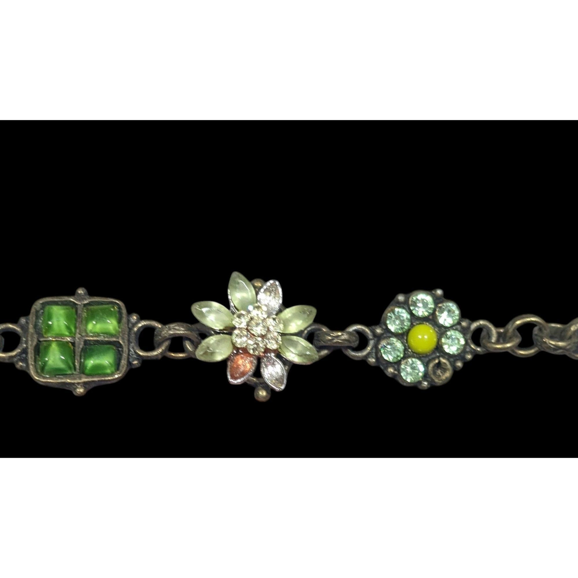Other Vintage Franck Herval Green Cottagecore Floral Bracelet Made Size ONE SIZE - 4 Thumbnail