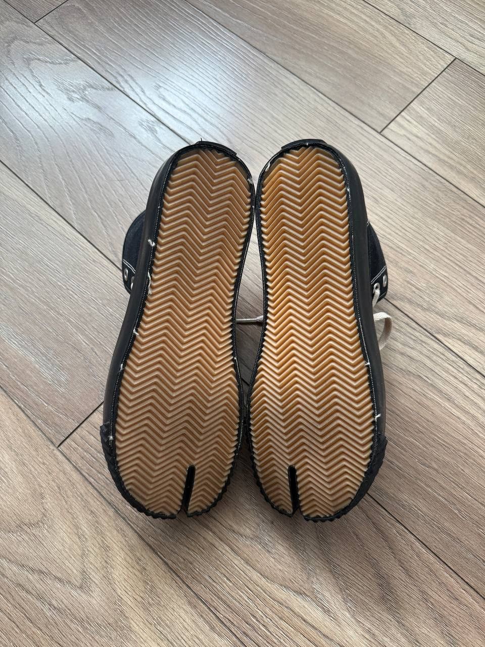 Maison Margiela Maison Margiela 22 Canvas Tabi Shoes Size US 9 / EU 42 - 9 Thumbnail