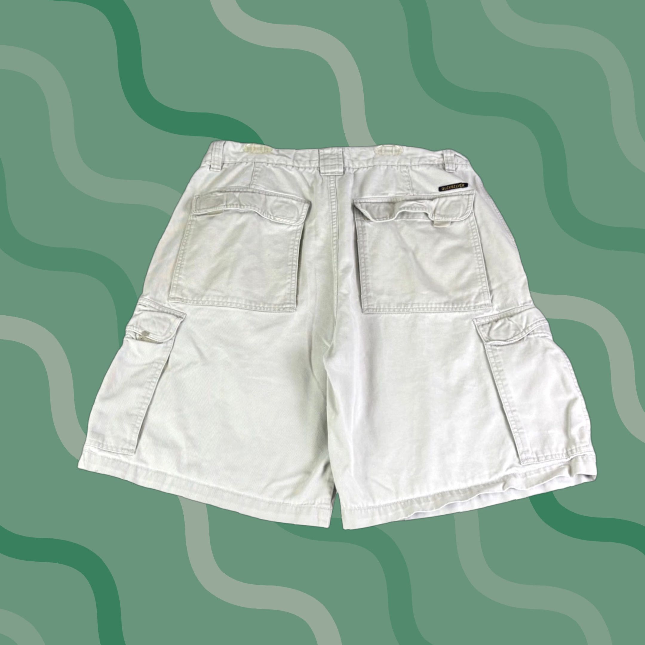 Quiksilver Quiksilver Cargo Shorts Size 36 Men Beige Cotton Twill Relaxed Cotton Cargo Pocket 90s Vintage Incel? Size US 36 / EU 52 - 1 Thumbnail