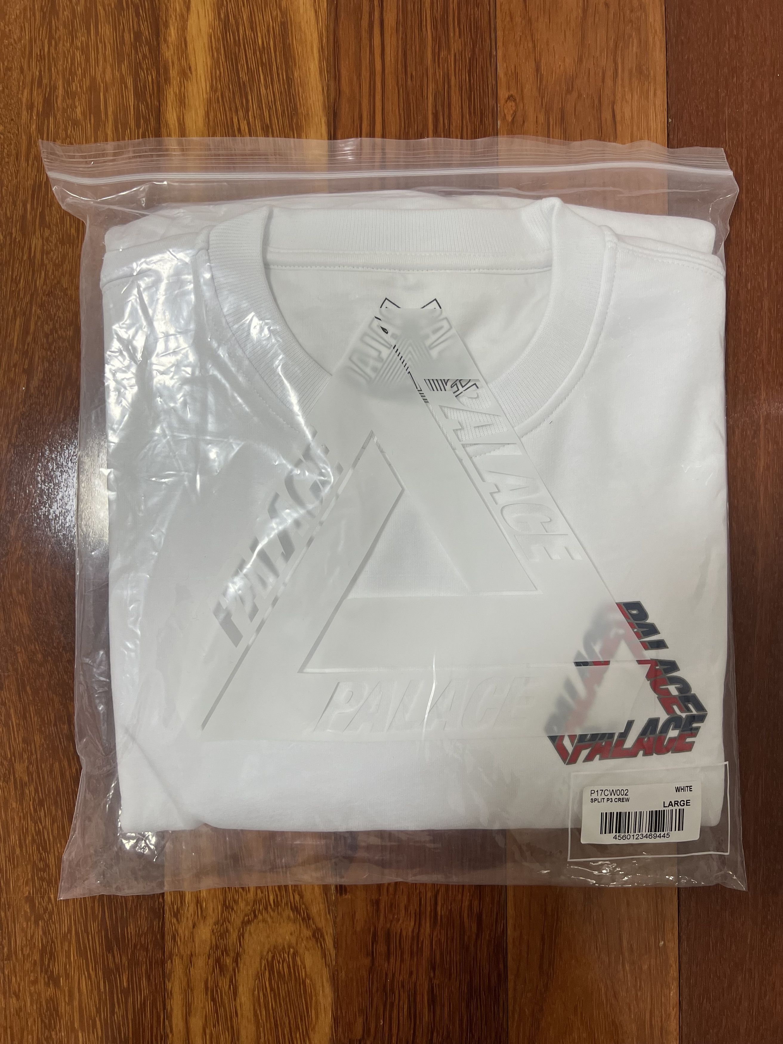 Palace 💚 2019 Palace Split P3 Crew White Large NEW Size US L / EU 52-54 / 3 - 10 Thumbnail