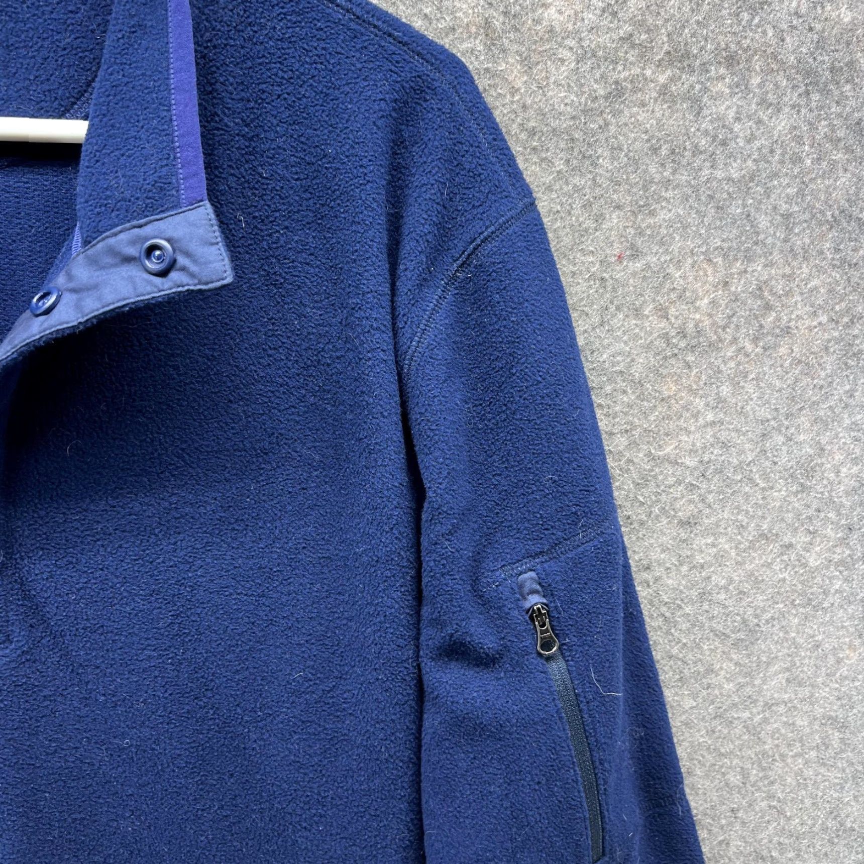 Vintage VINTAGE Huk Sweater Men Large Blue 1/4 Zip Pullover Sweatshirt Casual Fleece Jacket Vtg Size US L / EU 52-54 / 3 - 5 Thumbnail