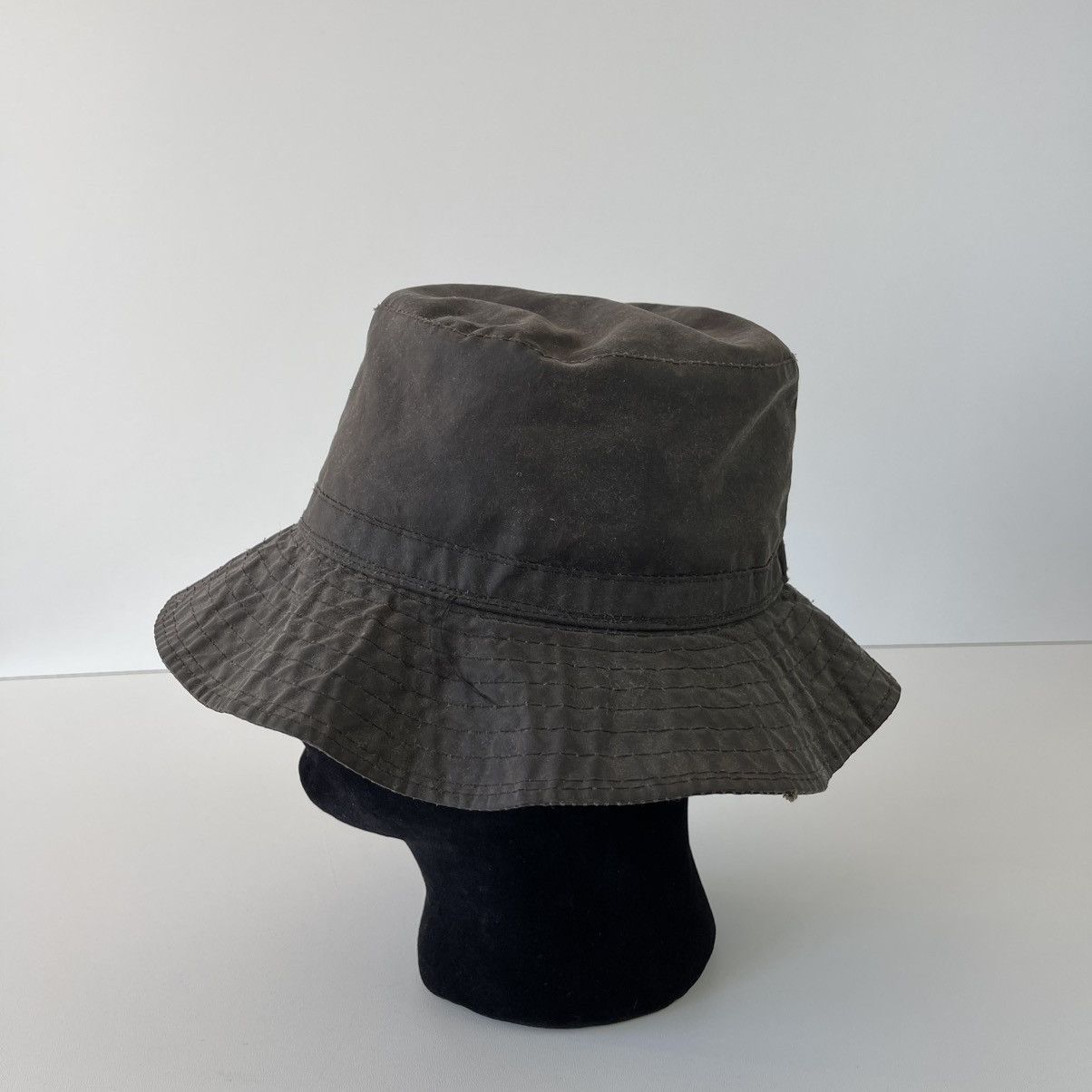 Vintage Vintage Waxed Cotton 90’s Buckle Hat Olive Made in Italy Size ONE SIZE - 2 Thumbnail