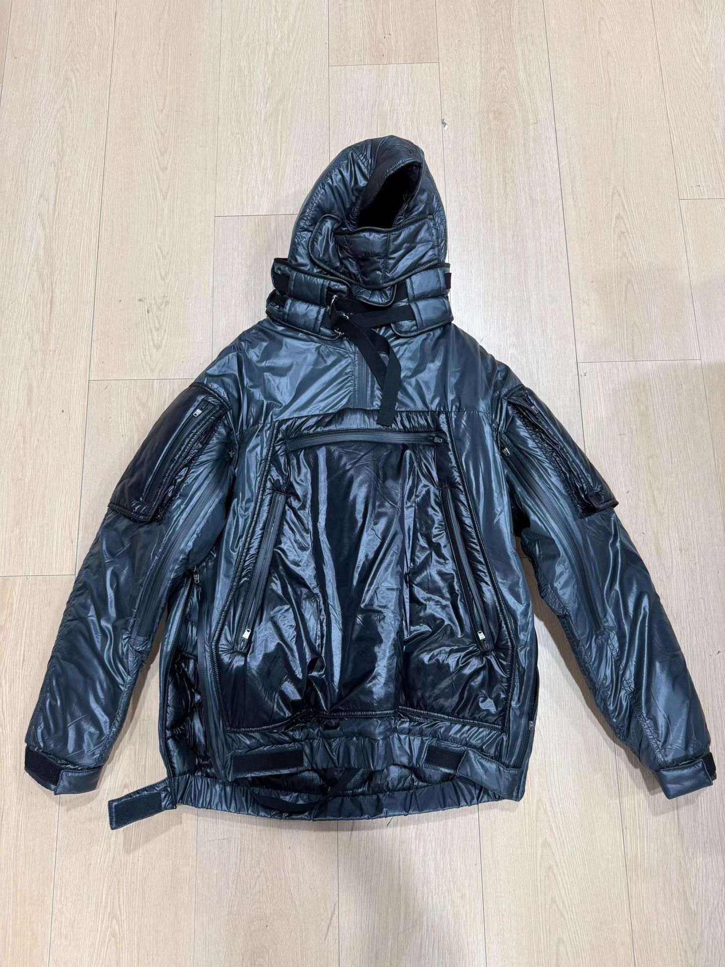 Takahiromiyashita The Soloist. The soloist 18AW Pullover Tie Bomber K20 Size US S / EU 44-46 / 1 - 1 Thumbnail