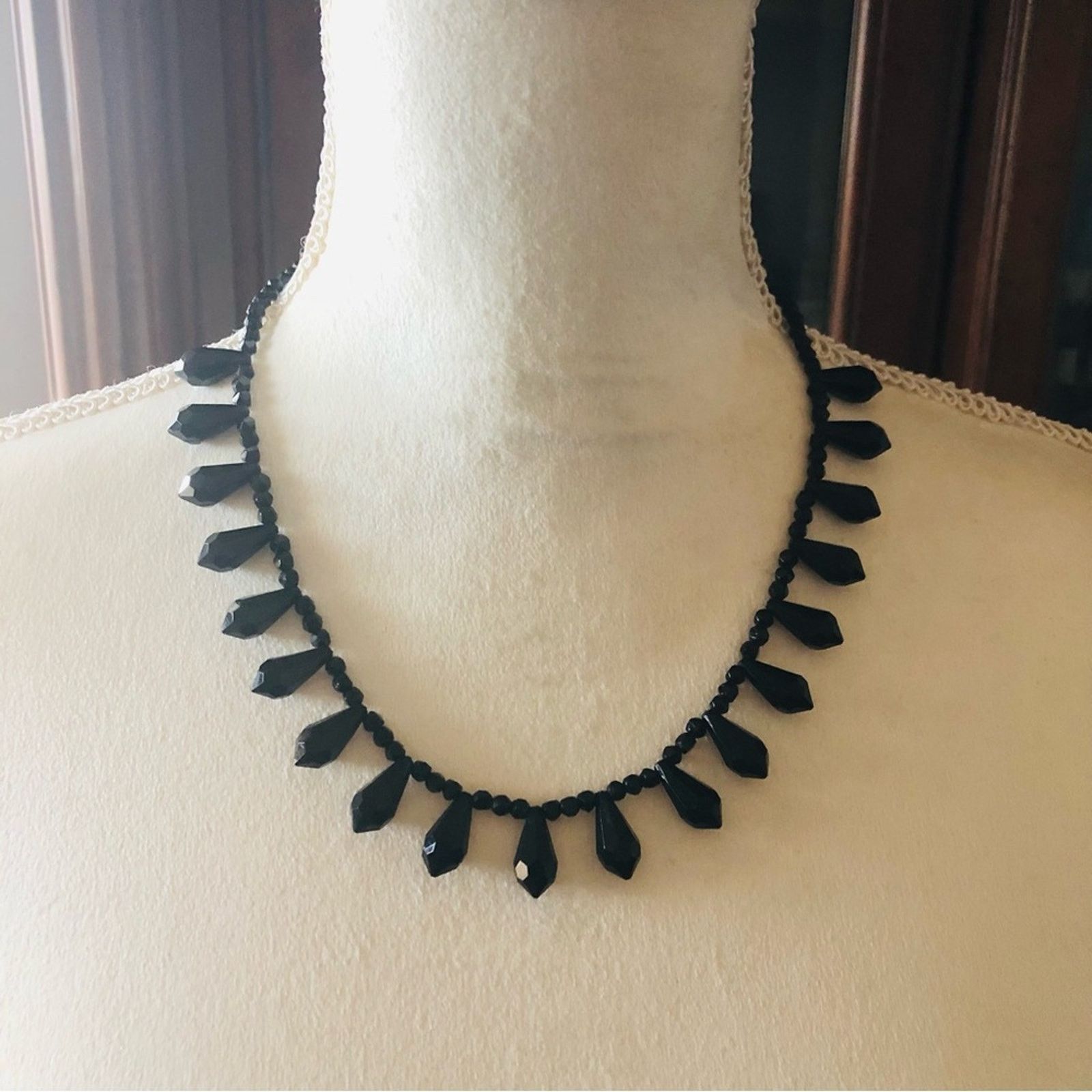 Vintage Vintage 70s-80s faceted black sparkle glass necklace Size ONE SIZE - 3 Thumbnail