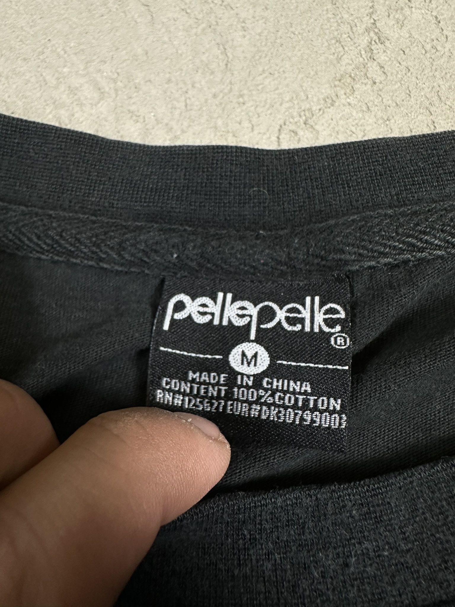 Pelle Pelle Vintage Y2k Pelle Pelle Logo T-shirt Size US M / EU 48-50 / 2 - 15 Thumbnail