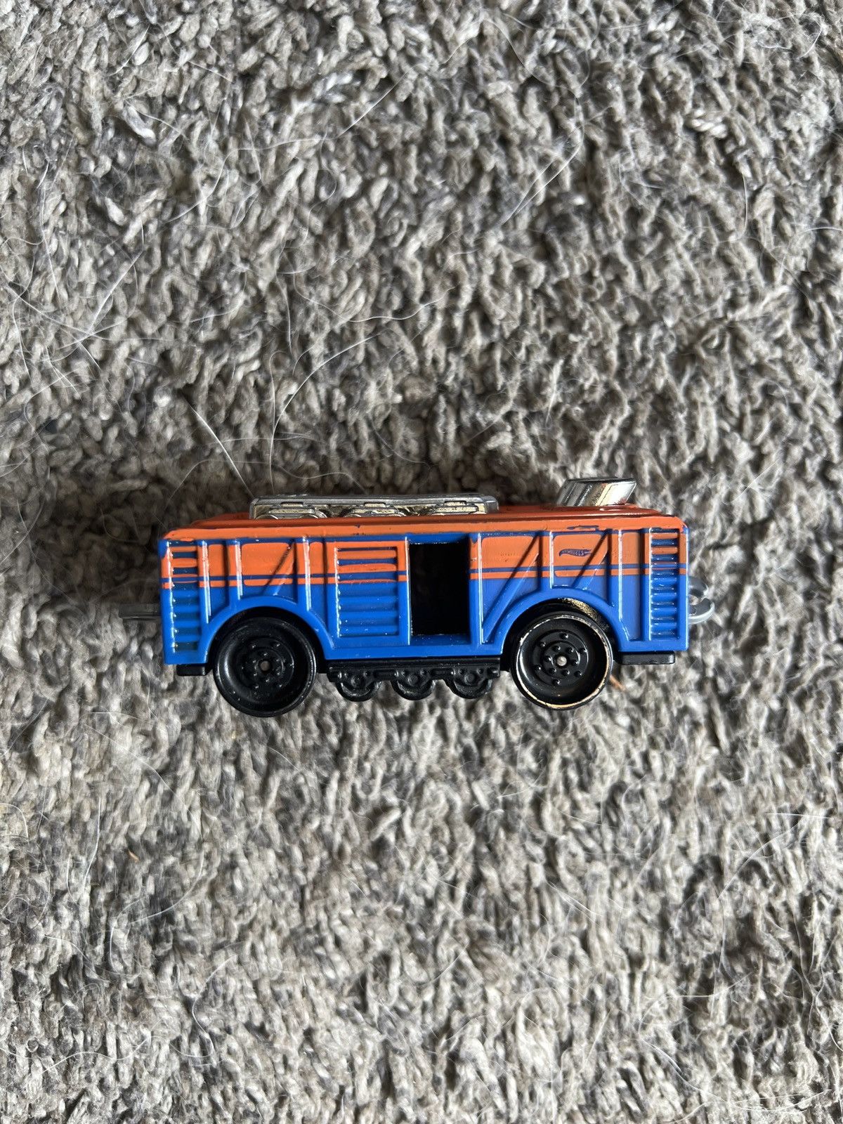 Hypebeast 2011 Mattel Hot Wheels Cargo Cruiser Size ONE SIZE - 3 Thumbnail