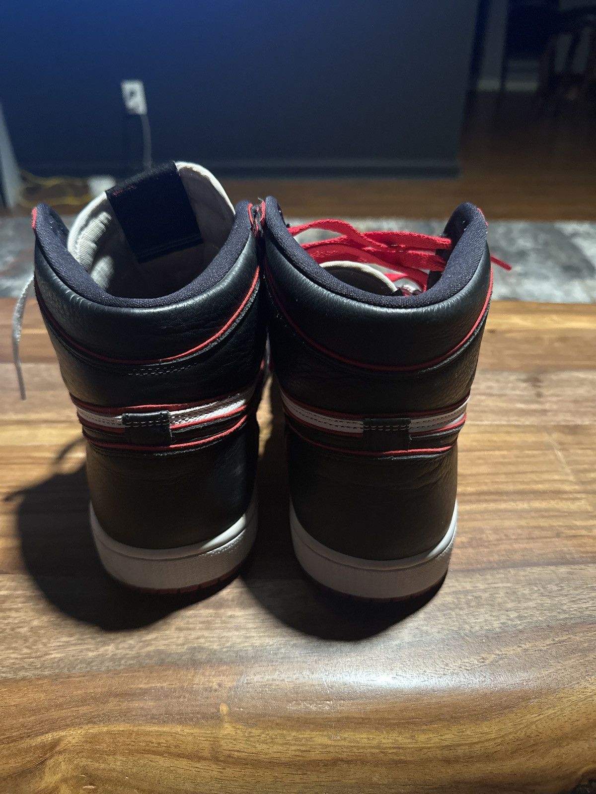 Jordan Brand Jordan 1 bloodline Size US 10.5 / EU 43-44 - 4 Thumbnail
