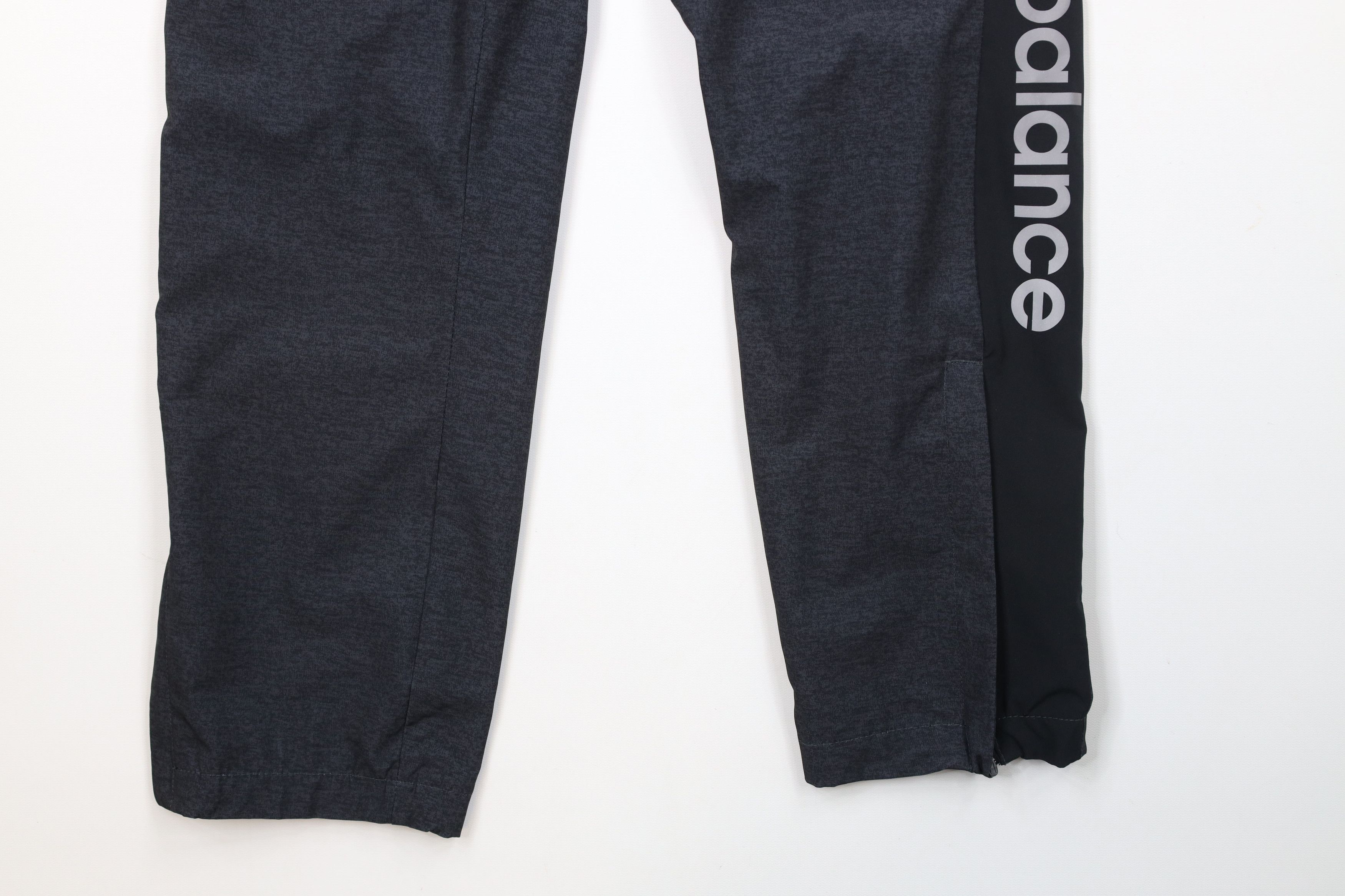 New Balance × Vintage Vintage New Balance Spell Reflective Fleece Lined Pants Gray Size US 34 / EU 50 - 4 Thumbnail