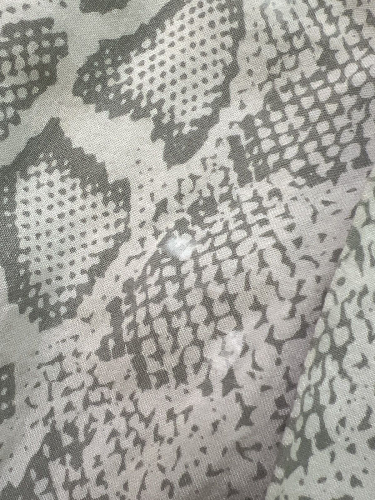 Supreme SS12 - Snakeskin Button Up Rayon Shirt Size US L / EU 52-54 / 3 - 7 Thumbnail