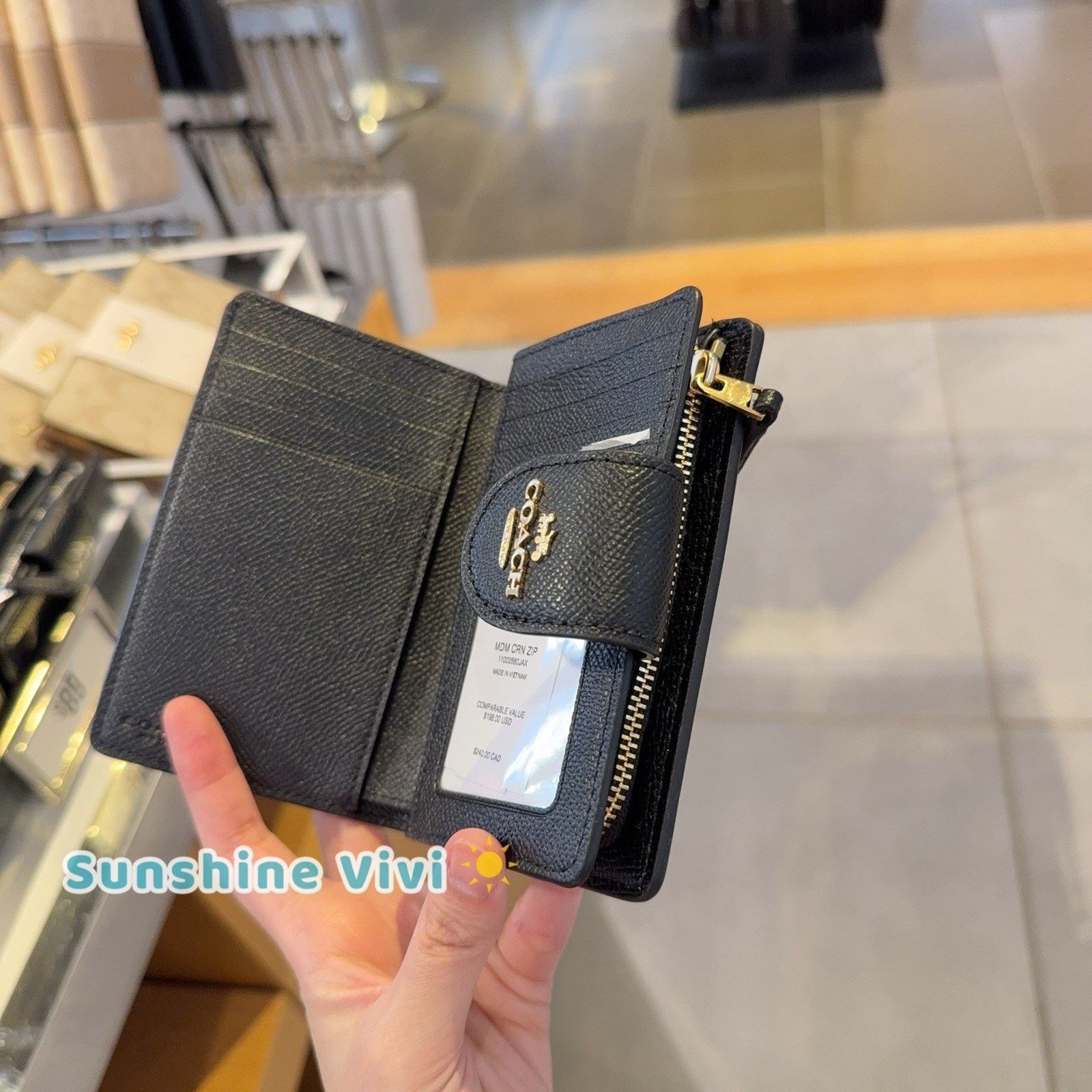 Coach NWT Coach Medium Corner Zip Wallet Gold black Leather 6390 Size ONE SIZE - 6 Thumbnail