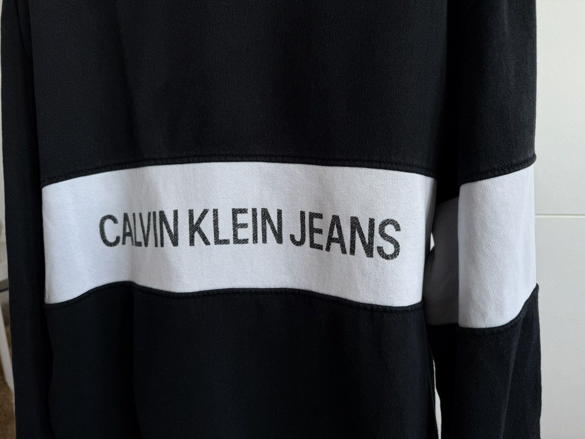 Calvin Klein Calvin Klein Stripe Institutional Black Sweatshirt, Size M Size US M / EU 48-50 / 2 - 2 Thumbnail