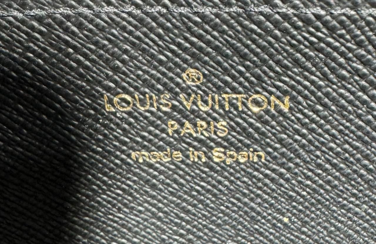 Louis Vuitton Authentic Louis Vuitton Zippy Wallet Giant Monogram M69353 Size ONE SIZE - 11 Thumbnail