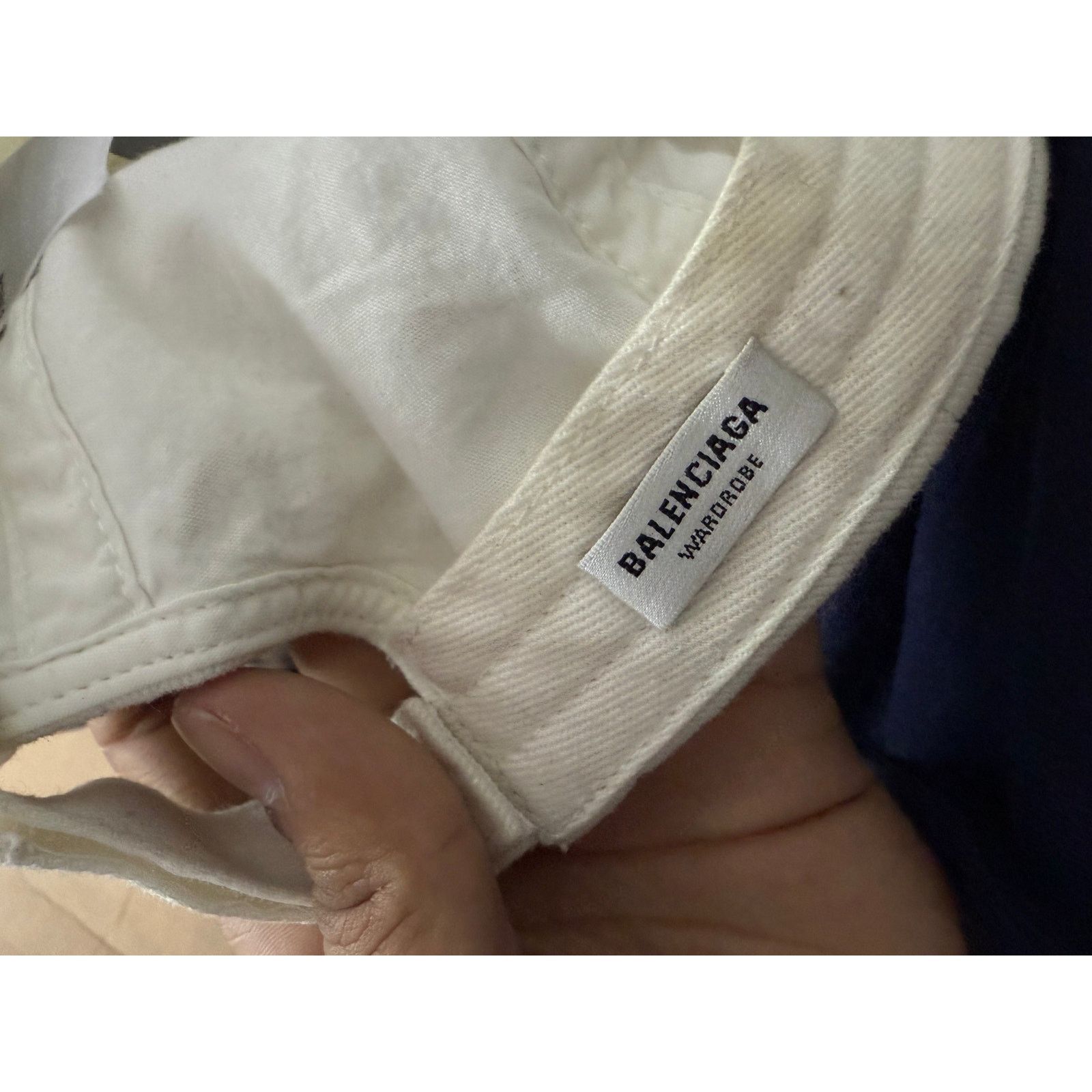 Balenciaga Balenciaga White Black Cap Used OS Size ONE SIZE - 3 Thumbnail