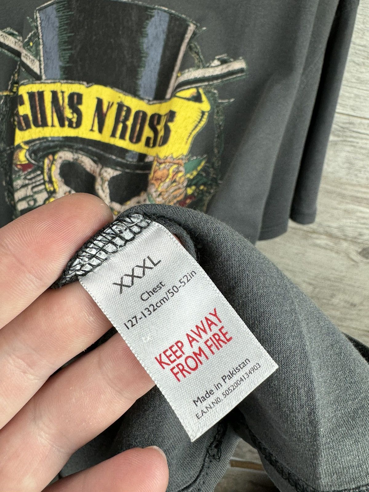 Guns N' Roses Vintage Guns N Roses tee rock band streetwear 2010 Y2K Size US XXL / EU 58 / 5 - 8 Thumbnail