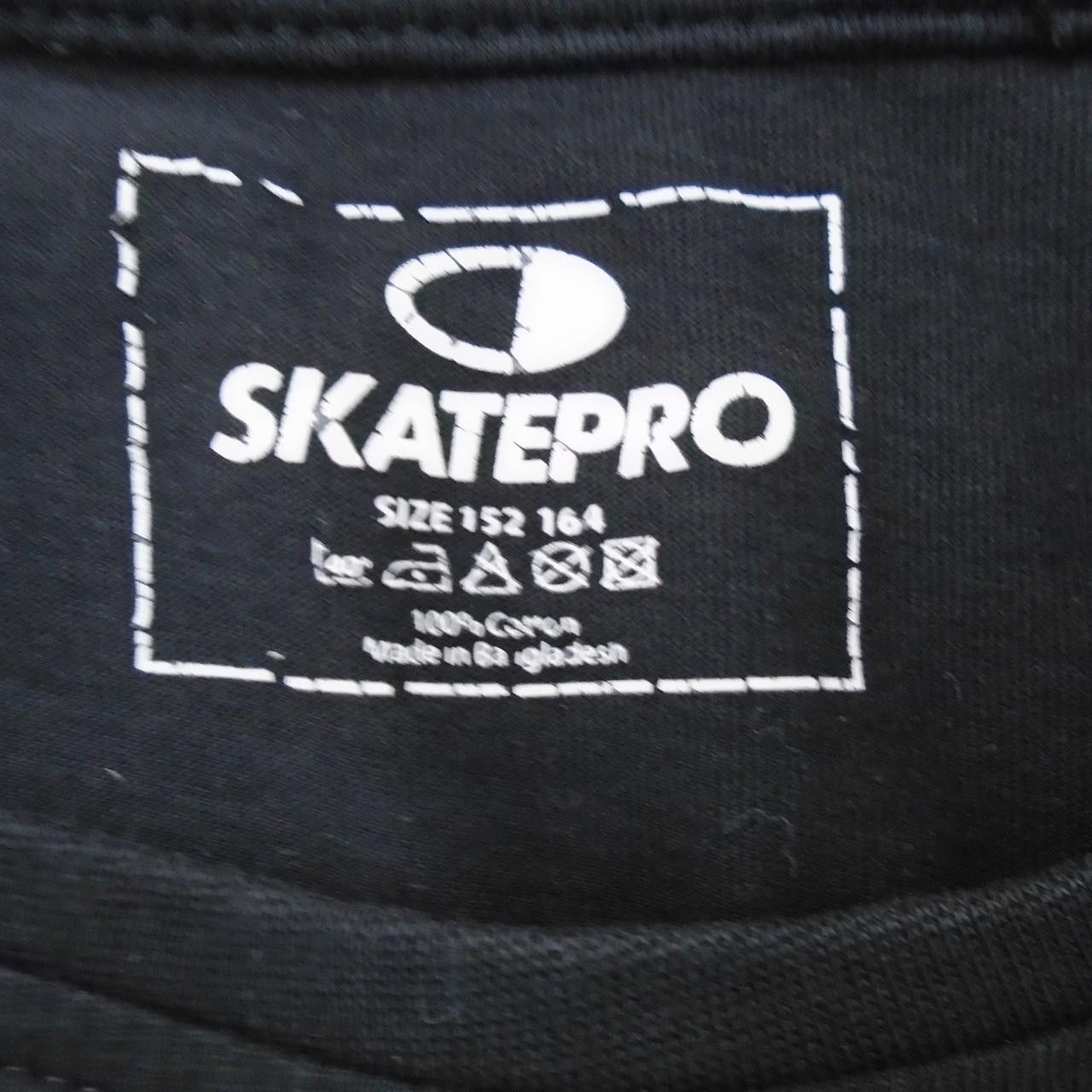 Vintage Women's T-Shirt Skatepro. Black. XS. Used. Good Size XS / US 0-2 / IT 36-38 - 7 Thumbnail