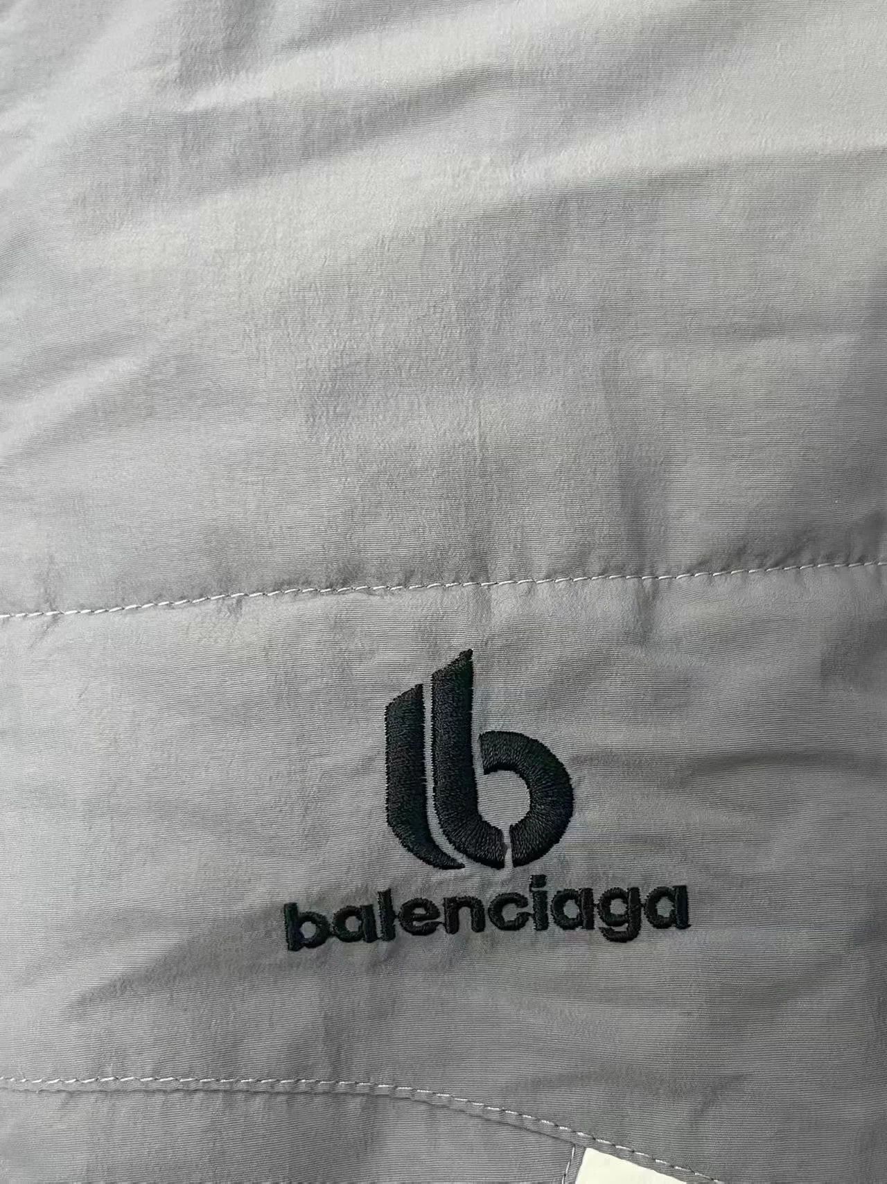 Balenciaga Balenciaga Grey Logo Zip-Up Long Sleeve Jacket Men's S Size US S / EU 44-46 / 1 - 3 Thumbnail