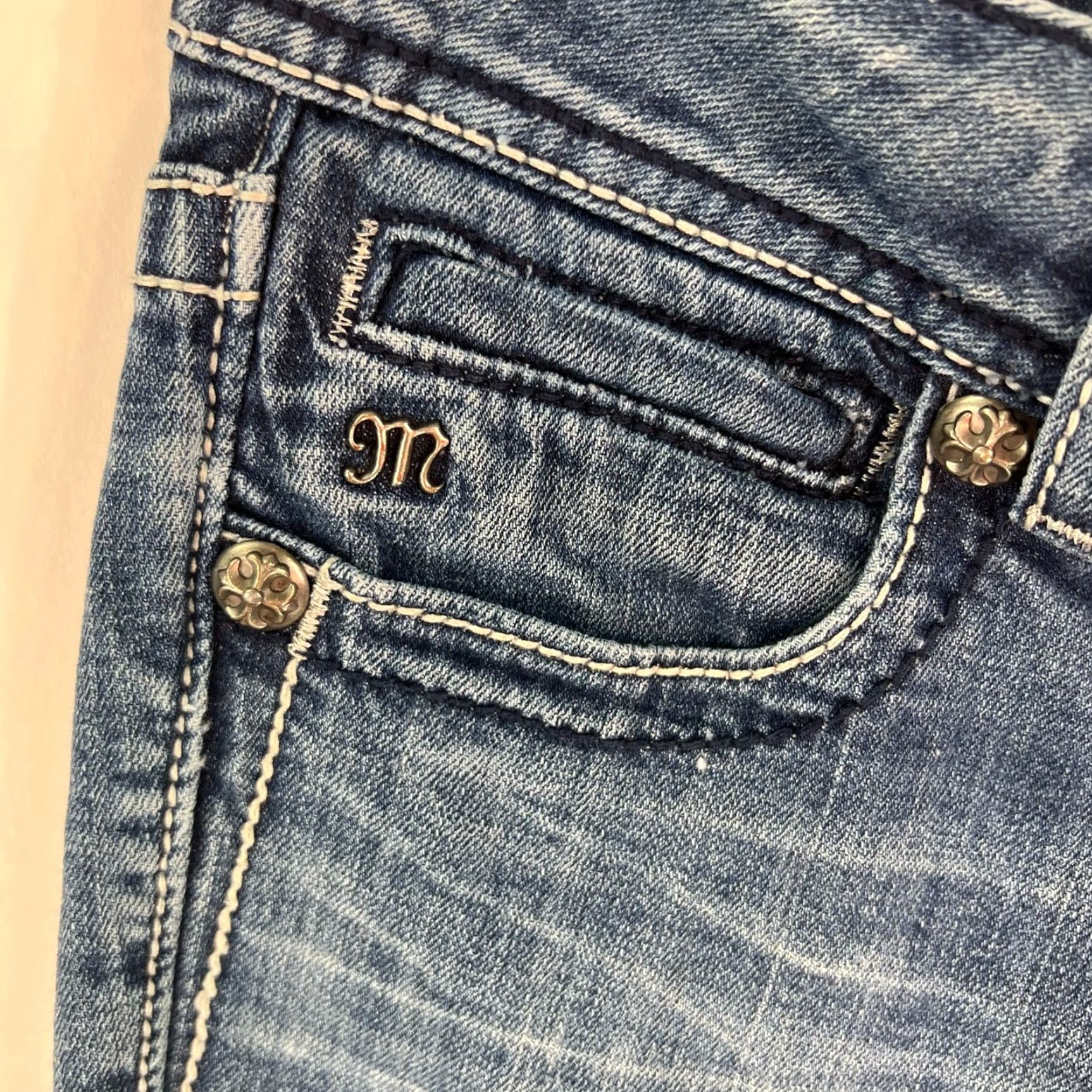 Miss Me VINTAGE Miss Me Jeans Womens Size 27 Blue Boot Cut Signature 30X32 Size 27" / US 4 / IT 40 - 7 Thumbnail