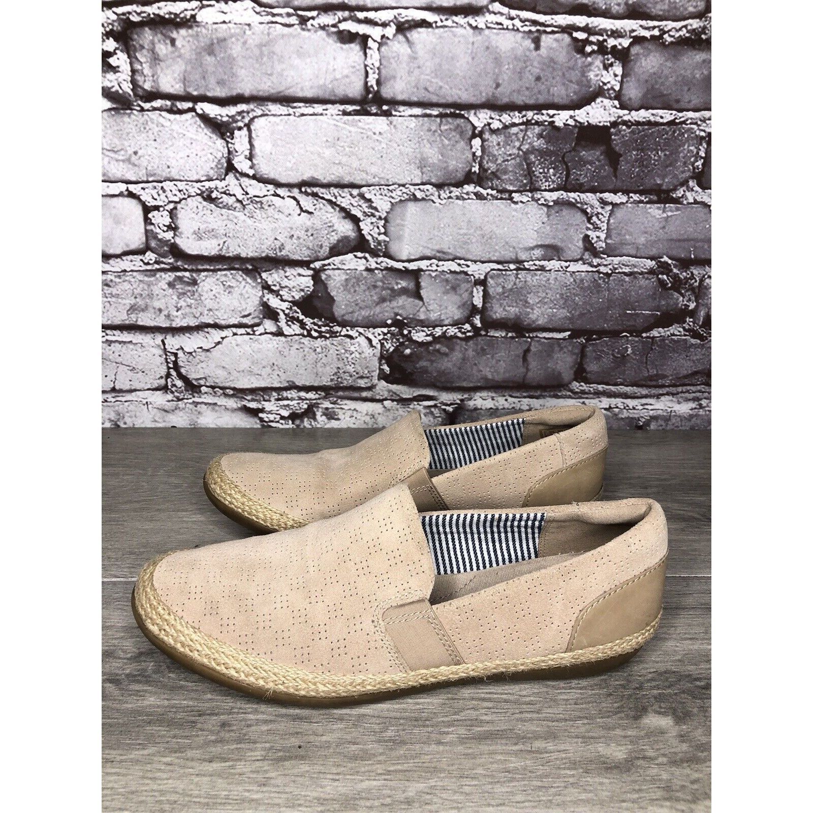 Clarks Clarks Danelly Sky Blush Pink Suede Perforated Espadrilles S Size US 7 / IT 37 - 12 Thumbnail