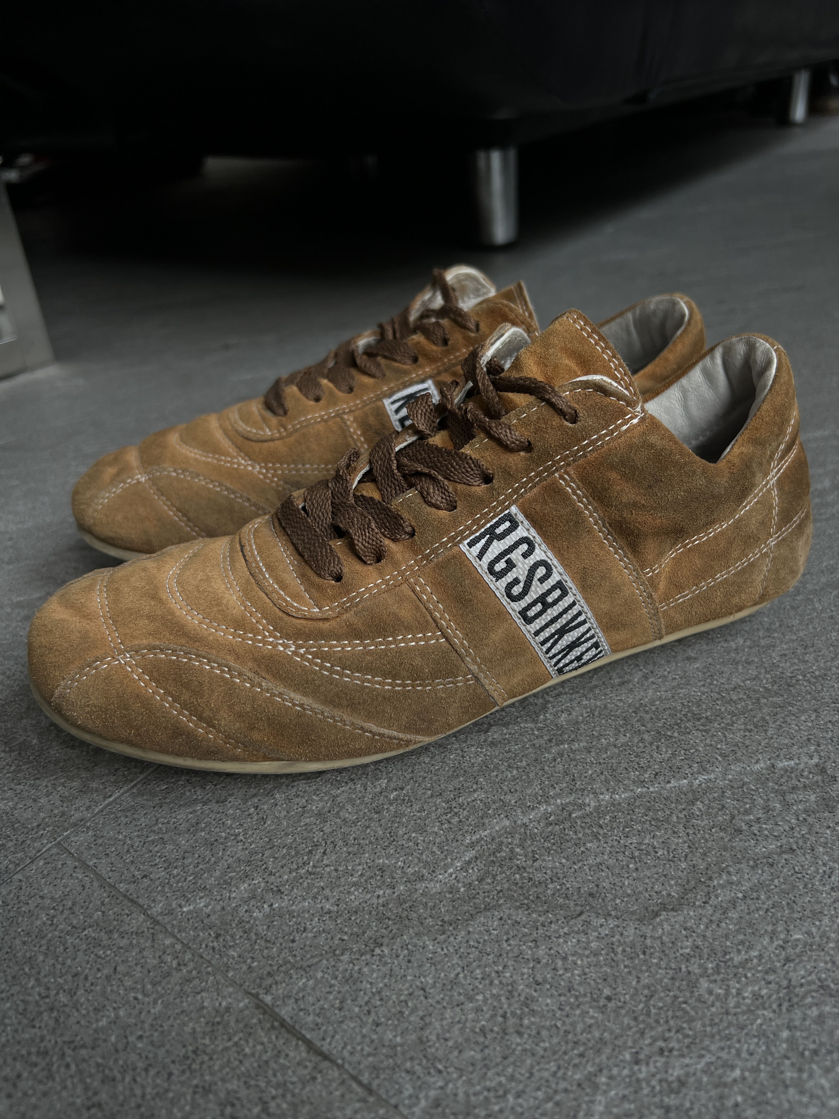 Dirk Bikkembergs Dirk Bikkembergs Suede Soccer Sneakers Brown EU39 Size US 6 / EU 39 - 5 Thumbnail