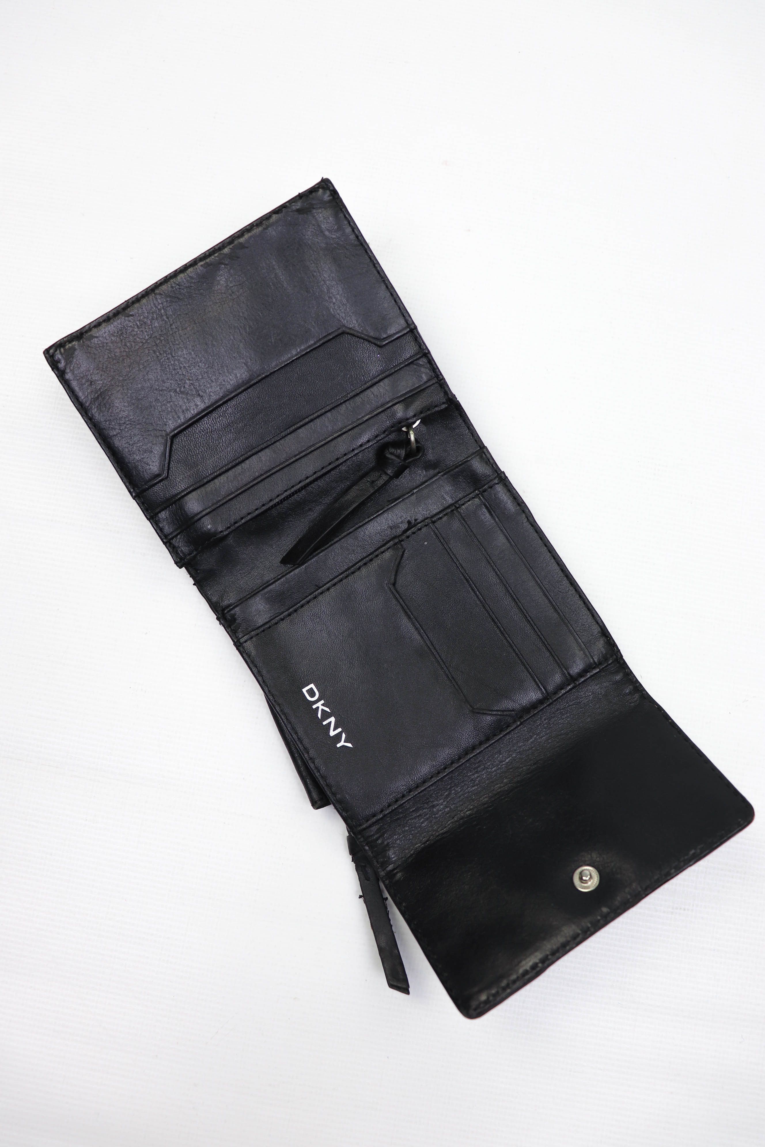 DKNY × Donna Karan DKNY Donna Karan New York Monogram Zip Coin Pocket Wallet Size ONE SIZE - 5 Thumbnail