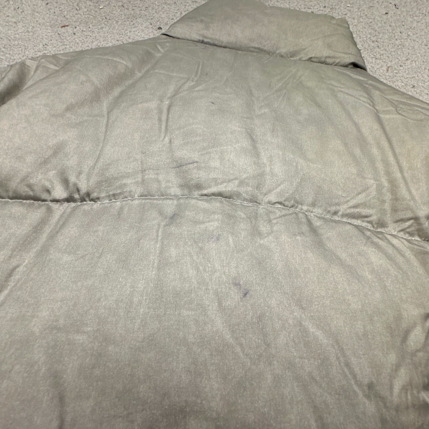 Calvin Klein VINTAGE Calvin Klein Puffer Jacket Gray Mens XL Size US XL / EU 56 / 4 - 5 Thumbnail