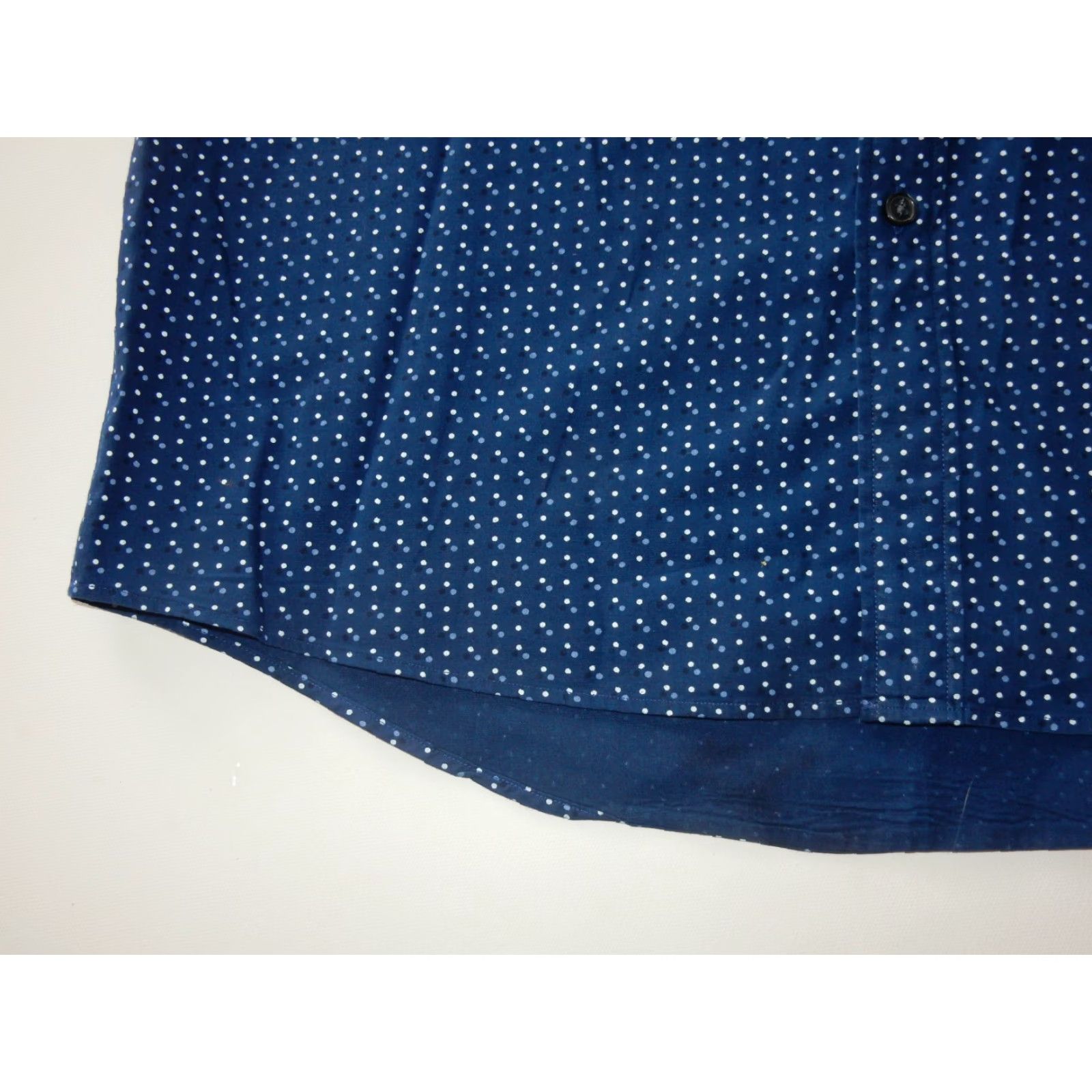 Michael Kors Michael Kors Men's Long Sleeve Button-Up Shirt Size M Cotton Polka Dot Blue Size US M / EU 48-50 / 2 - 3 Thumbnail