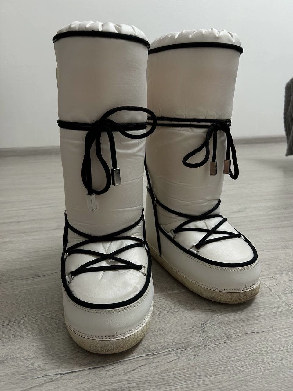 Dior Y2K Dior by John Galliano White Black Snow Moon Ski Boots Size US 7 / IT 37 - 3 Thumbnail