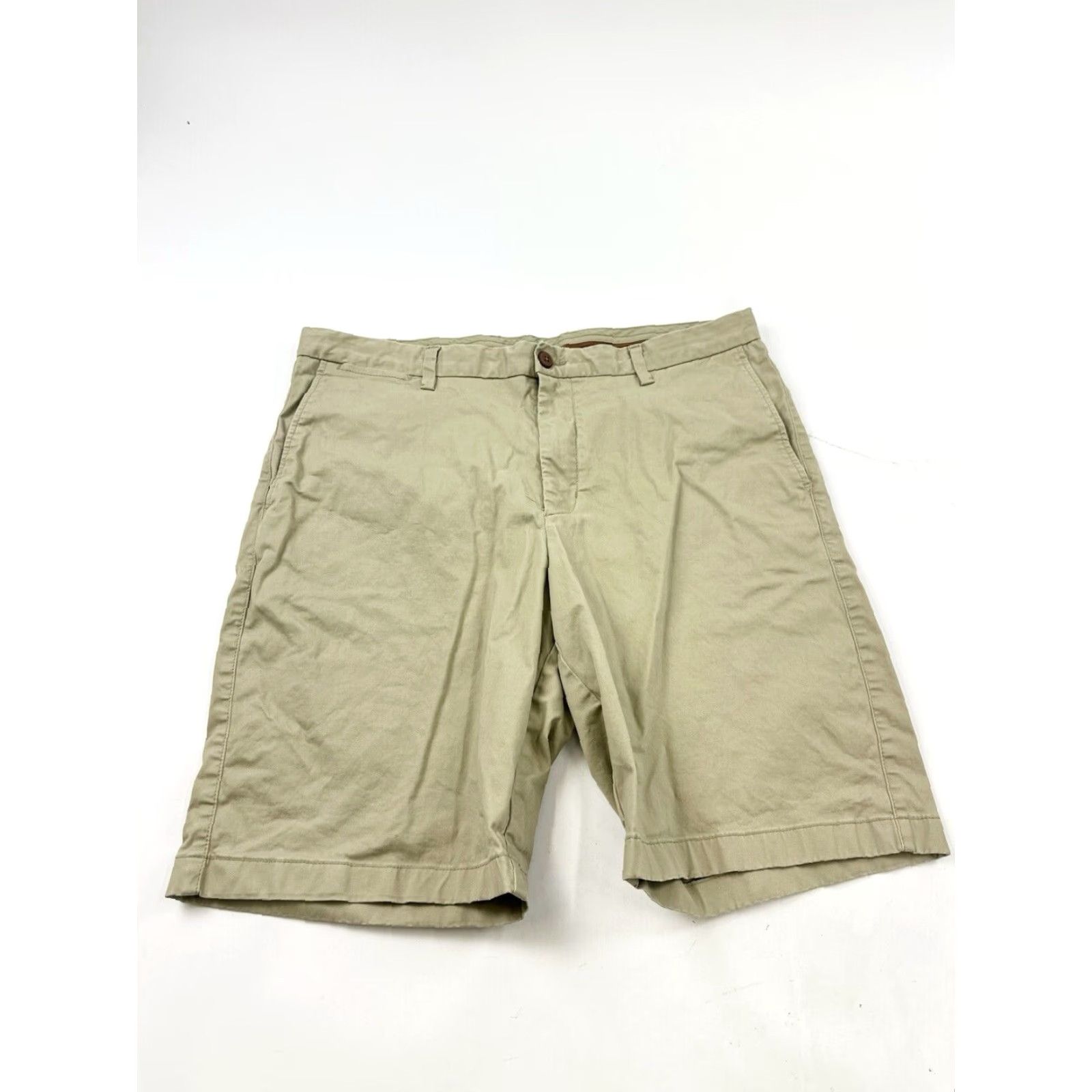 Tommy Bahama Tommy Bahama Shorts Men’s 38 Khaki Chino Twill Golf Casual Pockets Flat Front Zip Beige Cotton Spandex Regular Men Size US 38 / EU 54 - 2 Thumbnail