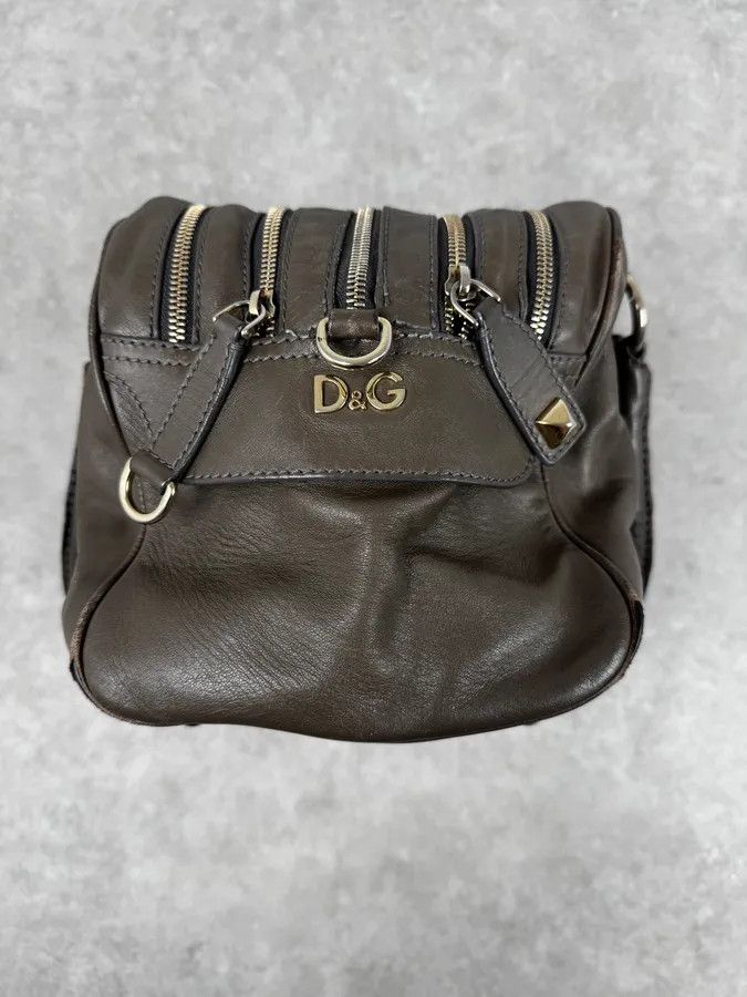 Dolce & Gabbana AW2010 Dolce & Gabbana Taupe Multi-Zip Leather Lily Bag Size ONE SIZE - 6 Thumbnail
