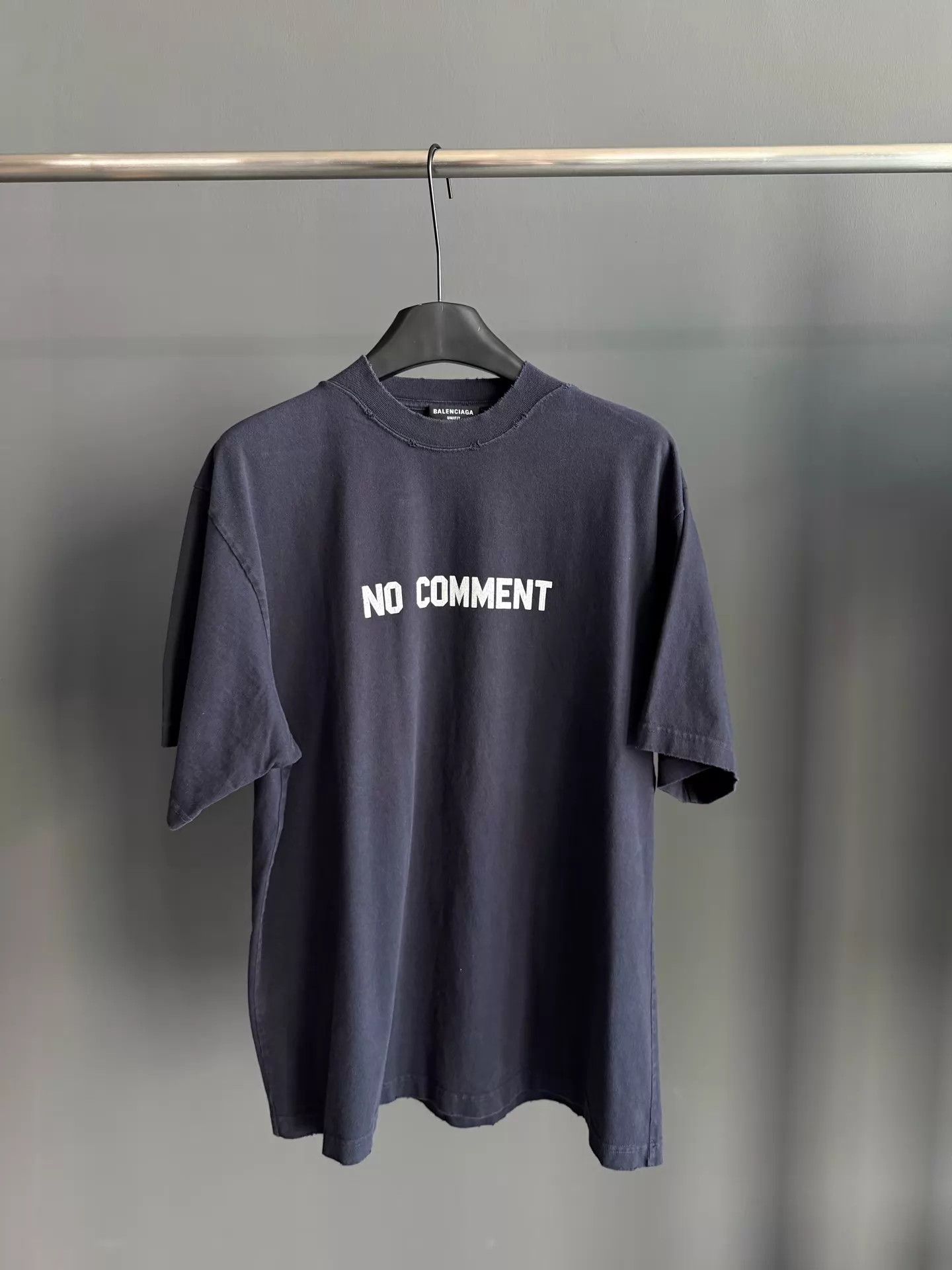 Balenciaga Balenciaga No Comment Crack Print Distressed Ripped S/S T XS Size XS / US 0-2 / IT 36-38 - 1 Thumbnail