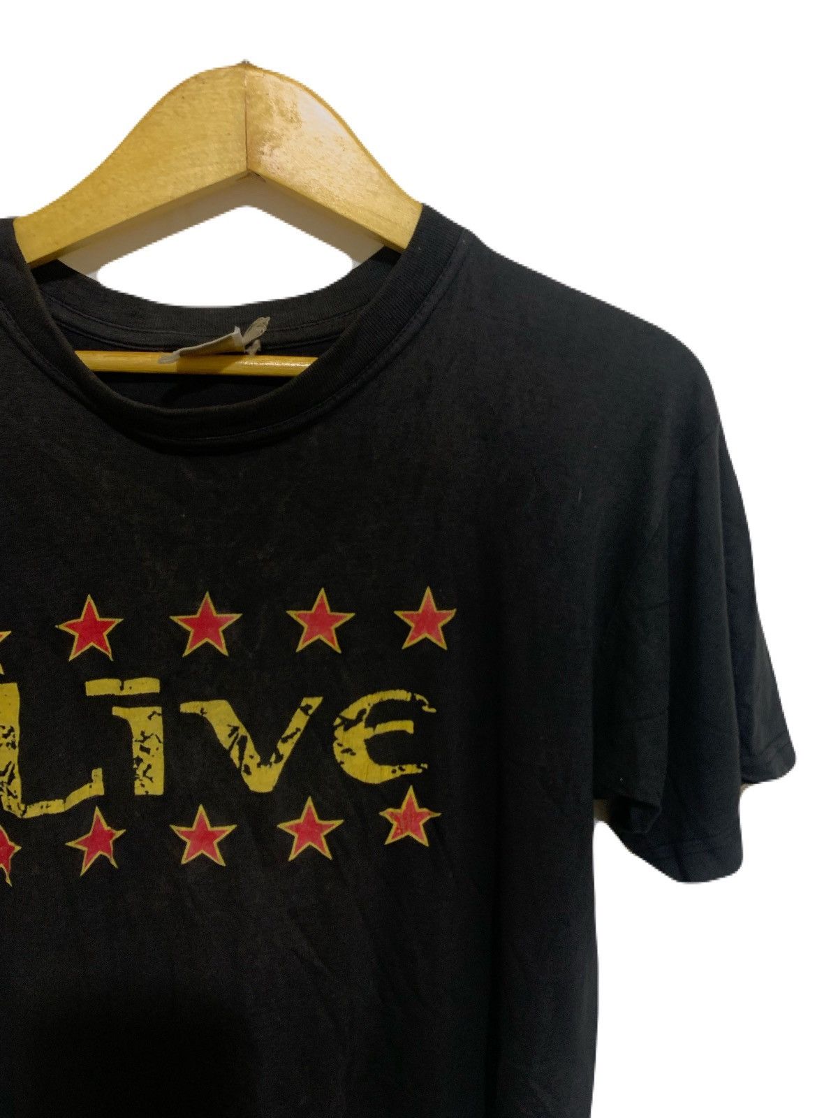 Band Tees Live Band Tour Australia 2001 T-shirt Y2K tee grunge nirvana Size US S / EU 44-46 / 1 - 5 Thumbnail
