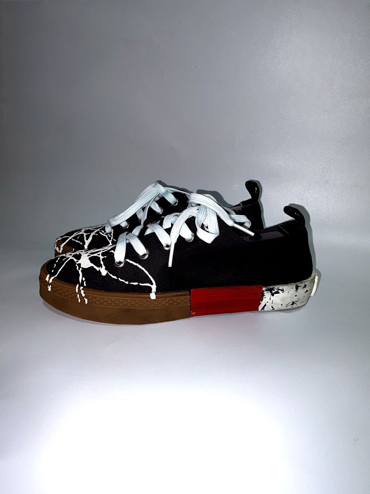 Maison Margiela M A I S O N M A R G I E L A paint splatted sneakers Size US 8 / IT 38 - 3 Thumbnail