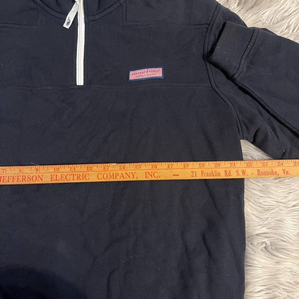 Vineyard Vines Vineyard Vines Men's Black quarter zip jacket size M Size US M / EU 48-50 / 2 - 3 Thumbnail