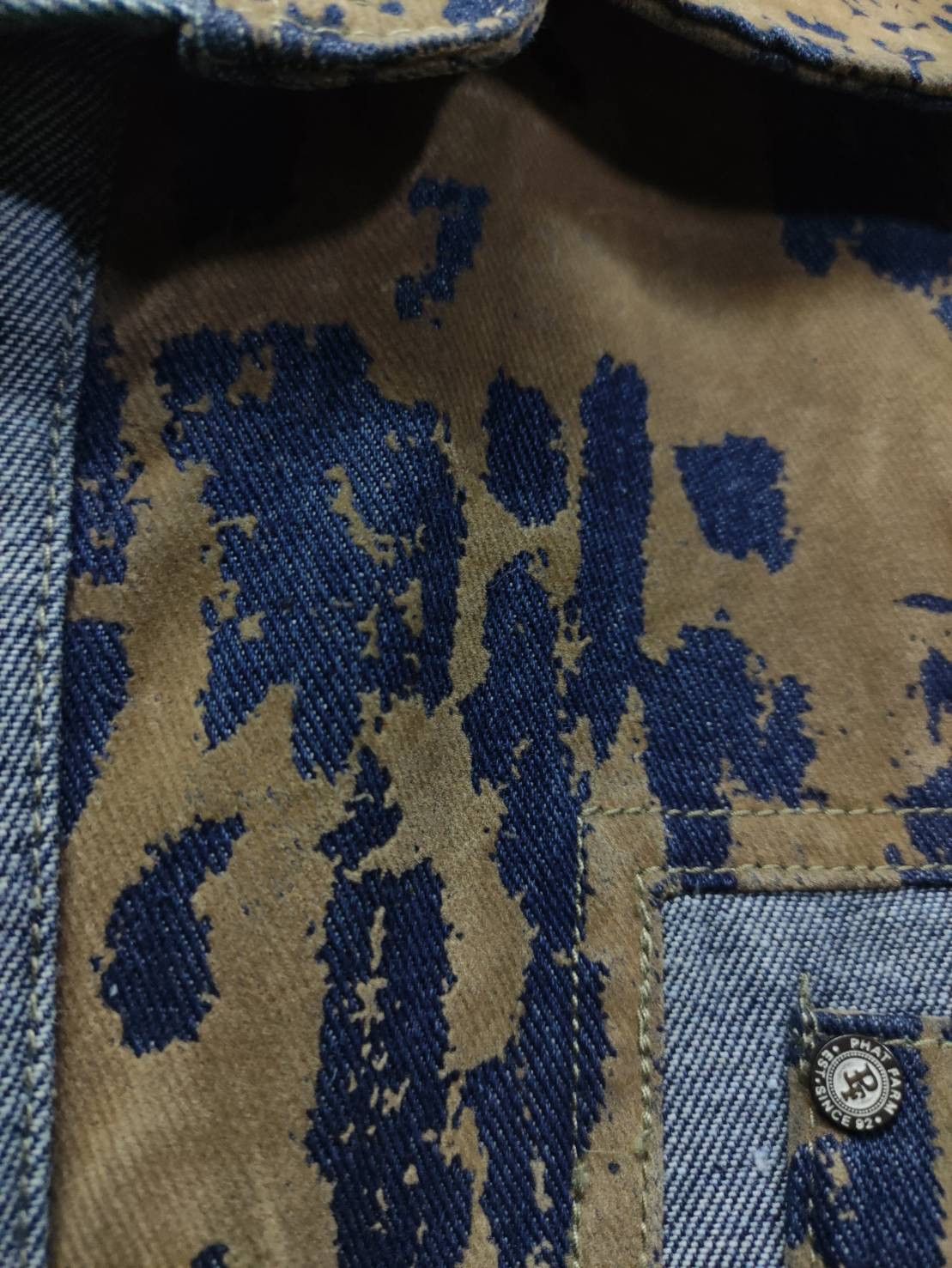 Phat Farm Vtg 00's Phat Farm Jeans Velvet Pattern Denim Jacket Size US XXL / EU 58 / 5 - 9 Thumbnail