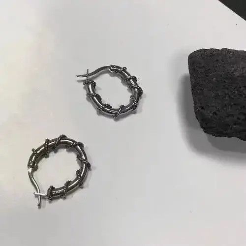 VIBE Retro thorn earrings Size ONE SIZE - 2 Thumbnail