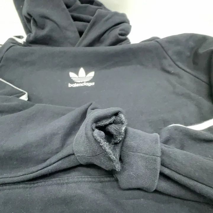 Balenciaga Balenciaga Balenciaga x Adidas Black Hoodie with Logo -250 Size US M / EU 48-50 / 2 - 9 Thumbnail