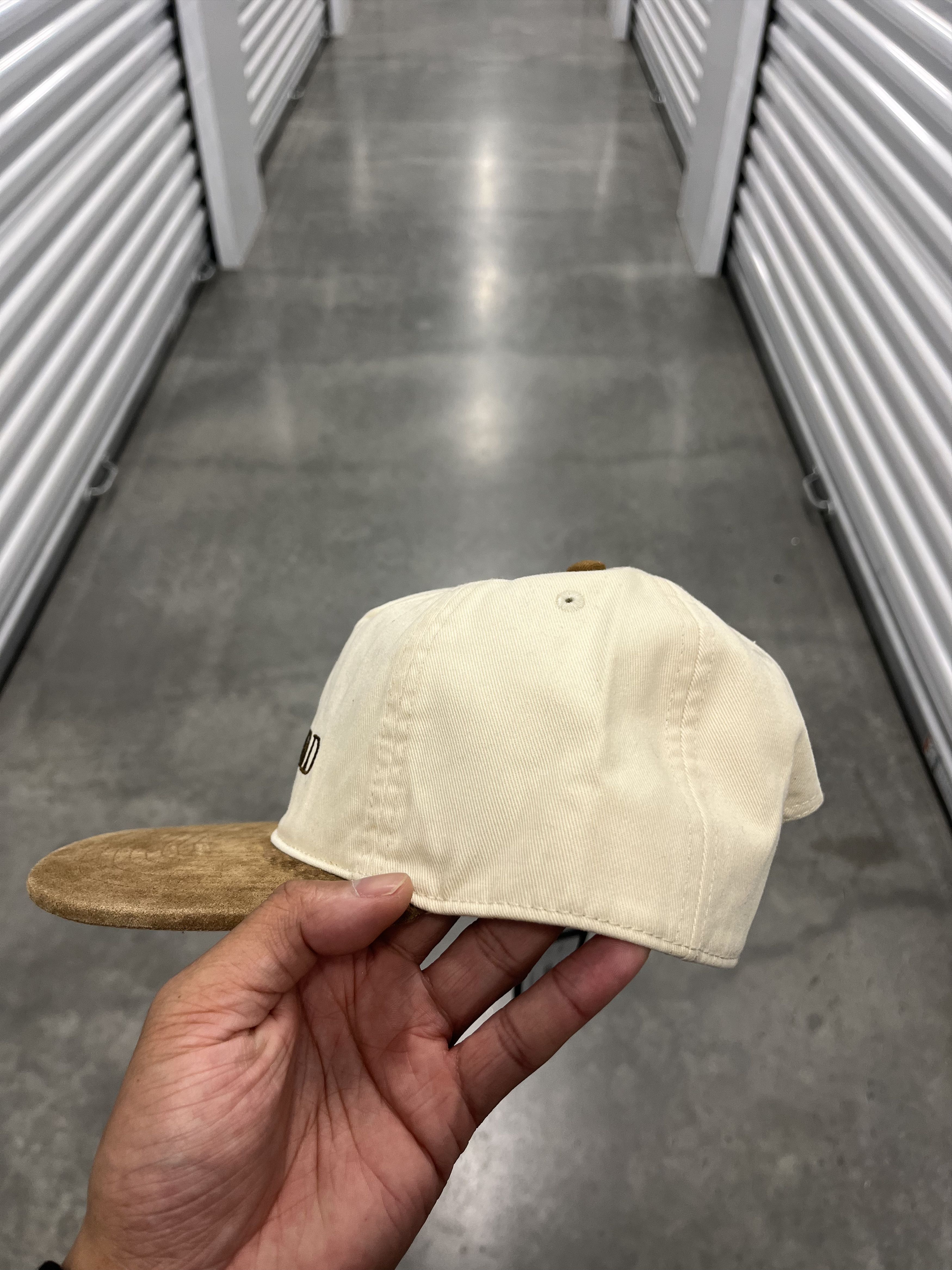 Kith Kith NY To The World Hat Cap Liberty Suede Snapback Size ONE SIZE - 3 Thumbnail