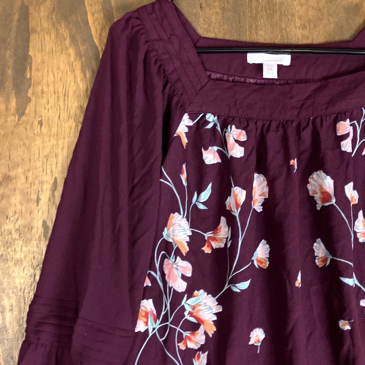 Lauren Conrad LC Lauren Conrad Blouse Womens Burgundy Petite Floral Square Neck Long Sleeve PS Size S / US 4 / IT 40 - 4 Thumbnail