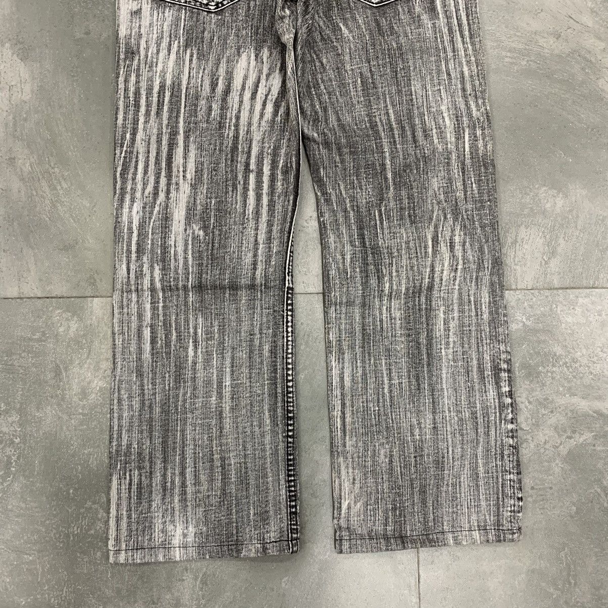 Japanese Brand 🔥Rare🔥 Funny Devil Punk Rock Skull Impulse Pleasure Denim Size US 31 - 13 Thumbnail
